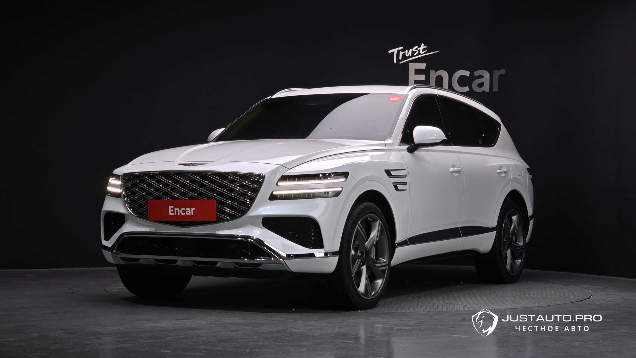 Автомобиль Genesis GV80