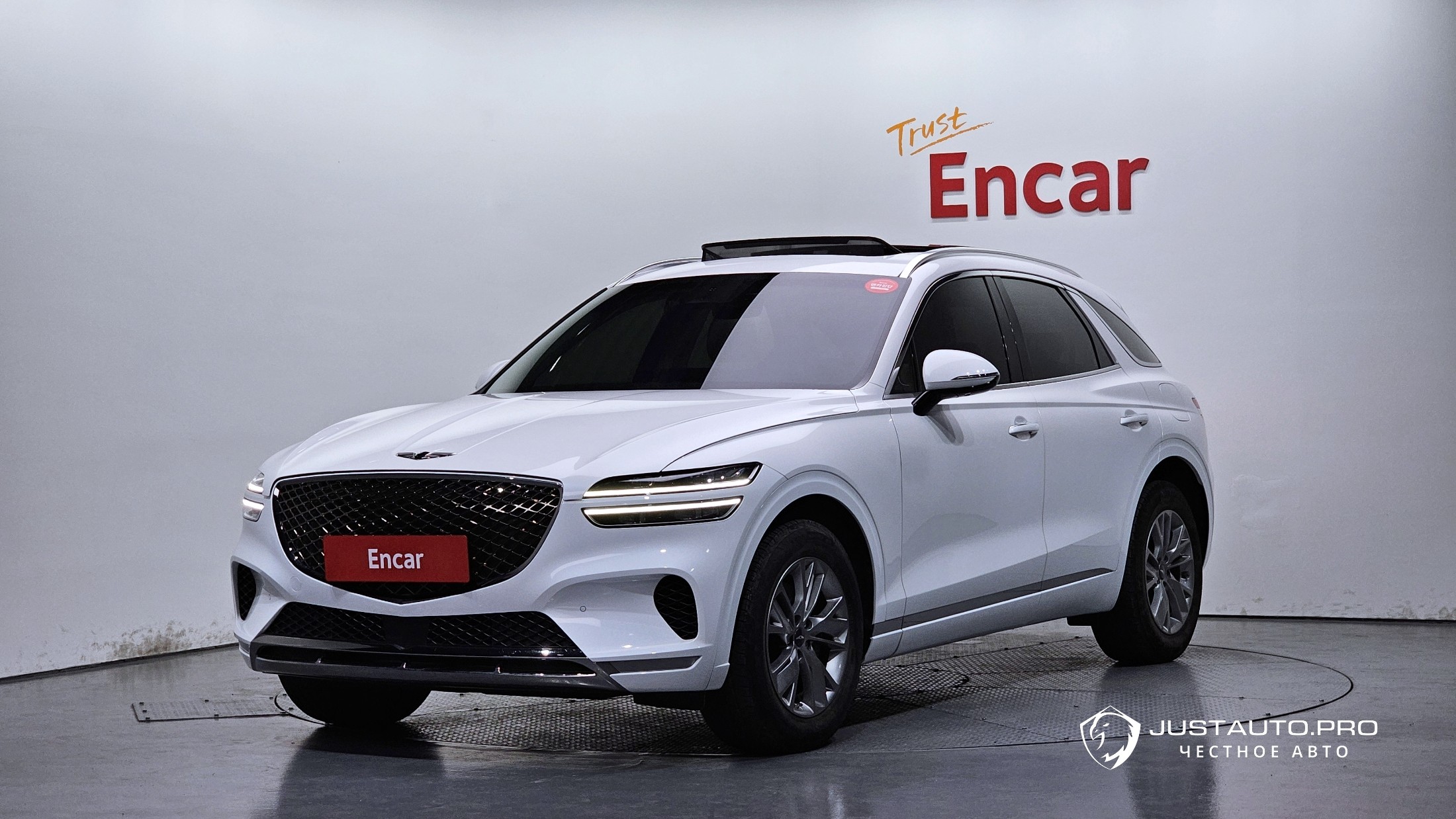 Автомобиль Genesis GV70