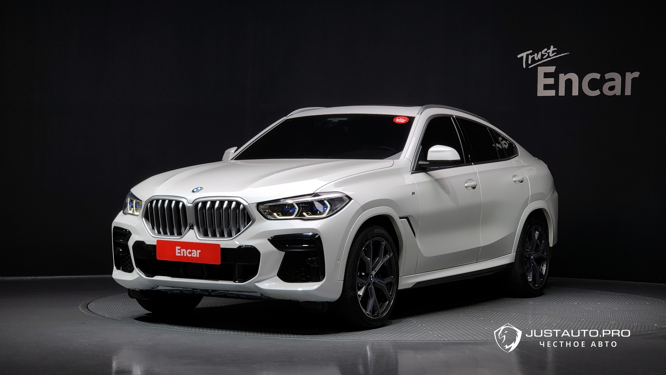 Автомобиль BMW X6