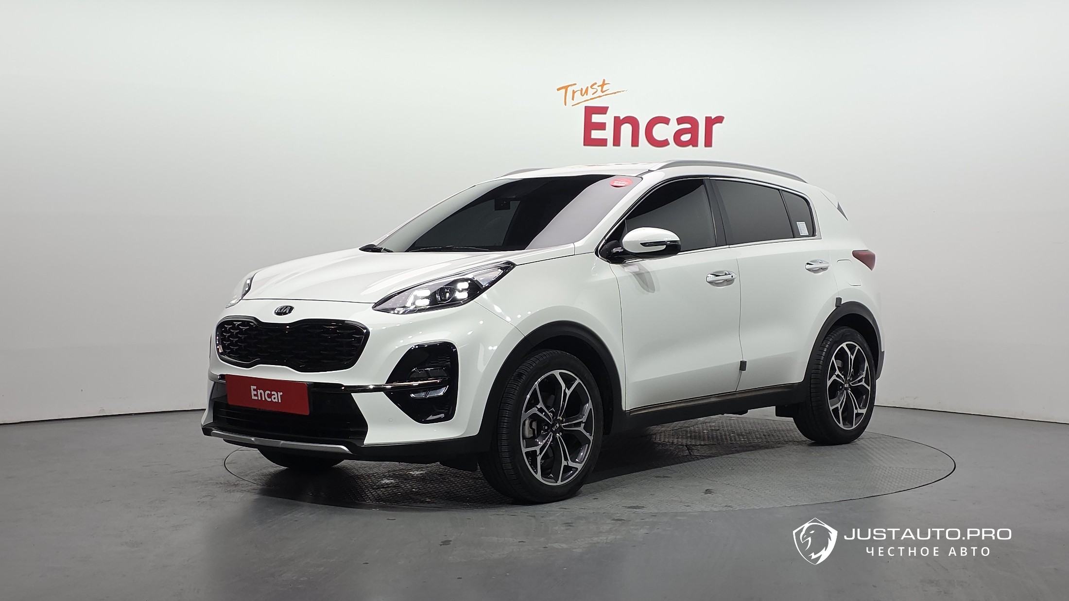Автомобиль Kia Sportage