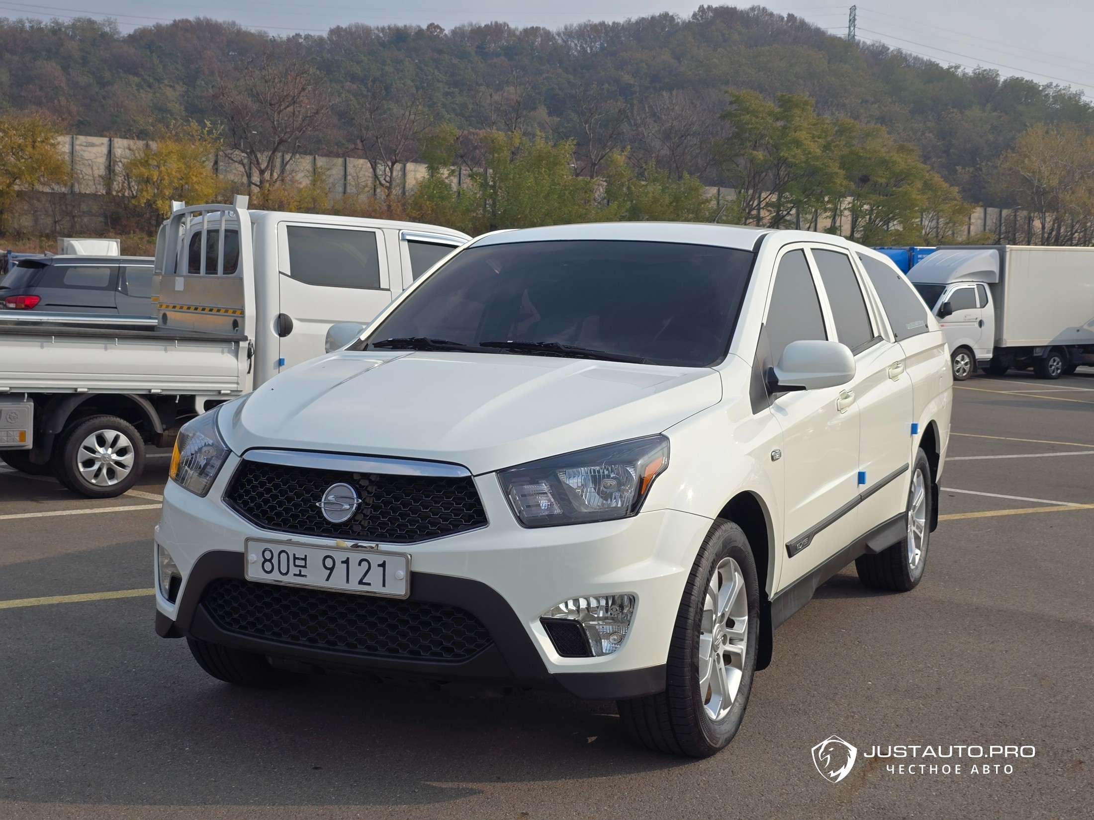 Автомобиль KG_Mobility_Ssangyong KORANDO
