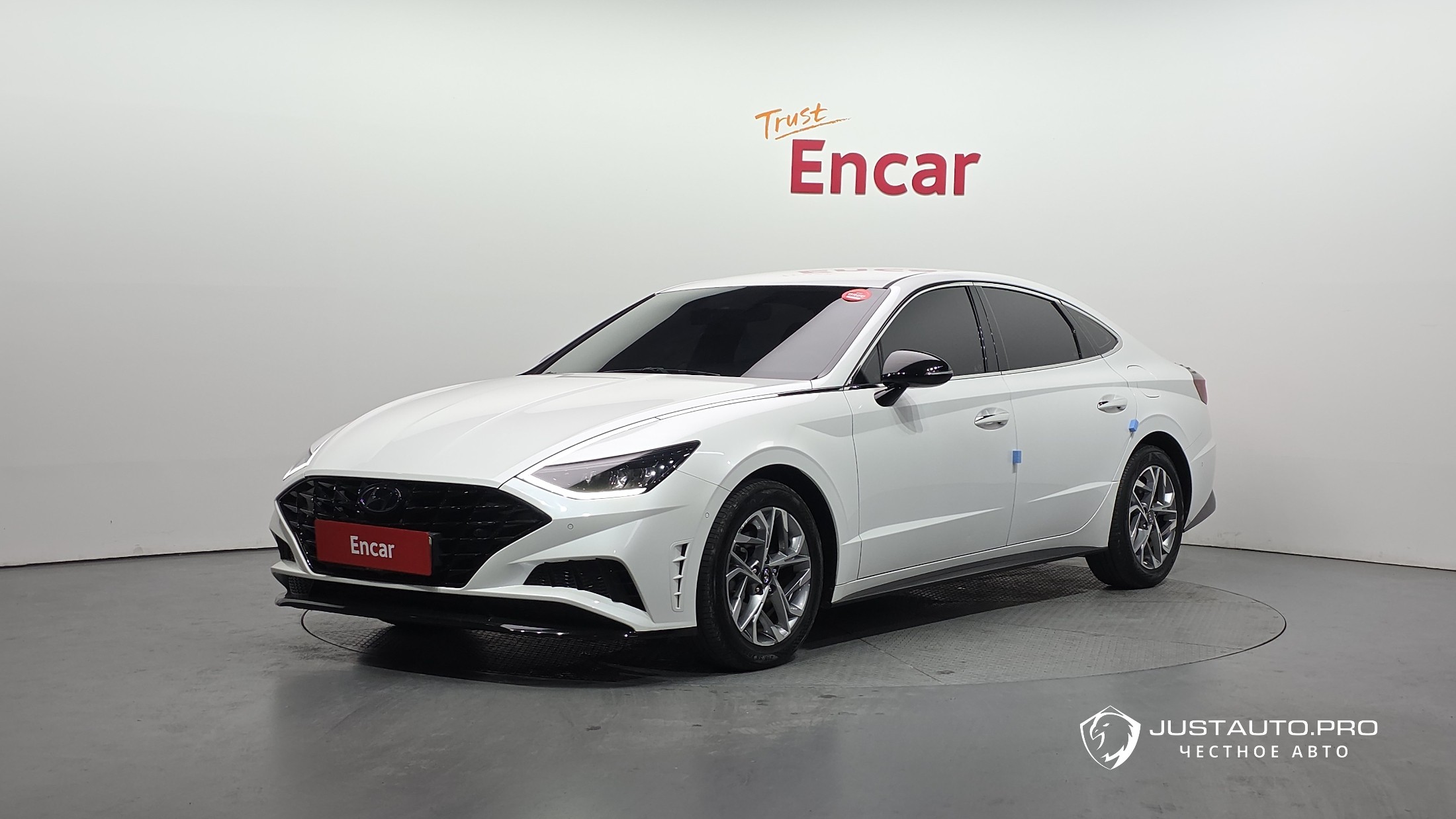 Автомобиль Hyundai Sonata