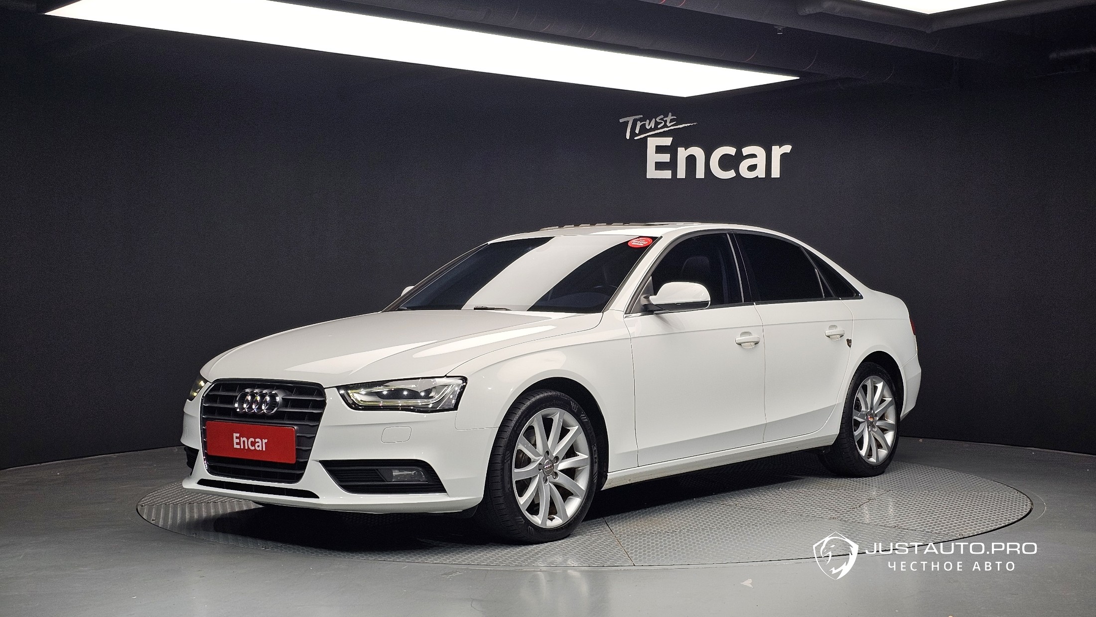 Автомобиль Audi A4