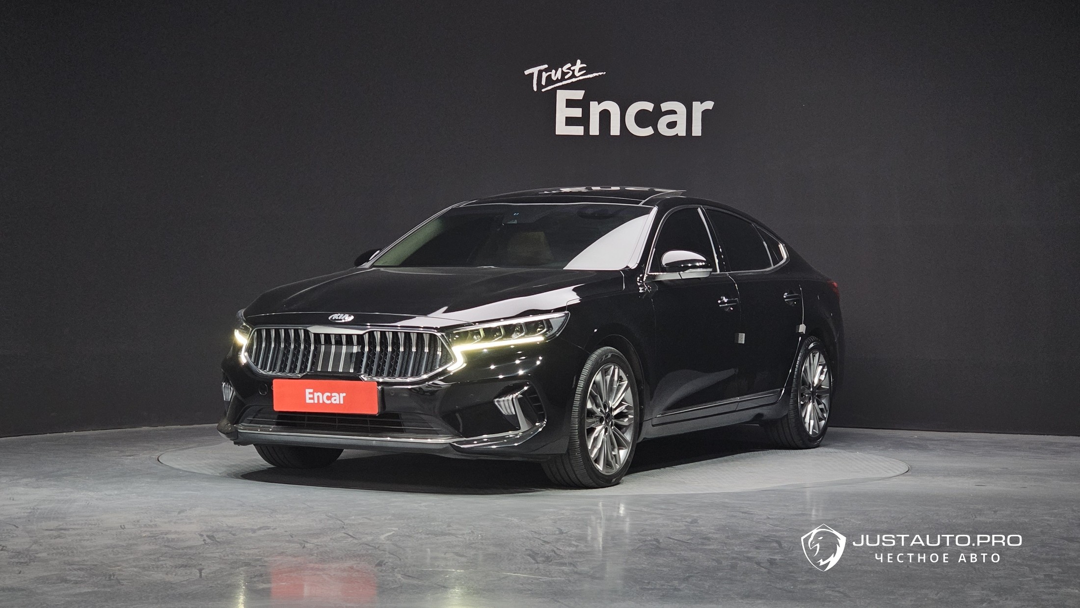 Автомобиль Kia K7