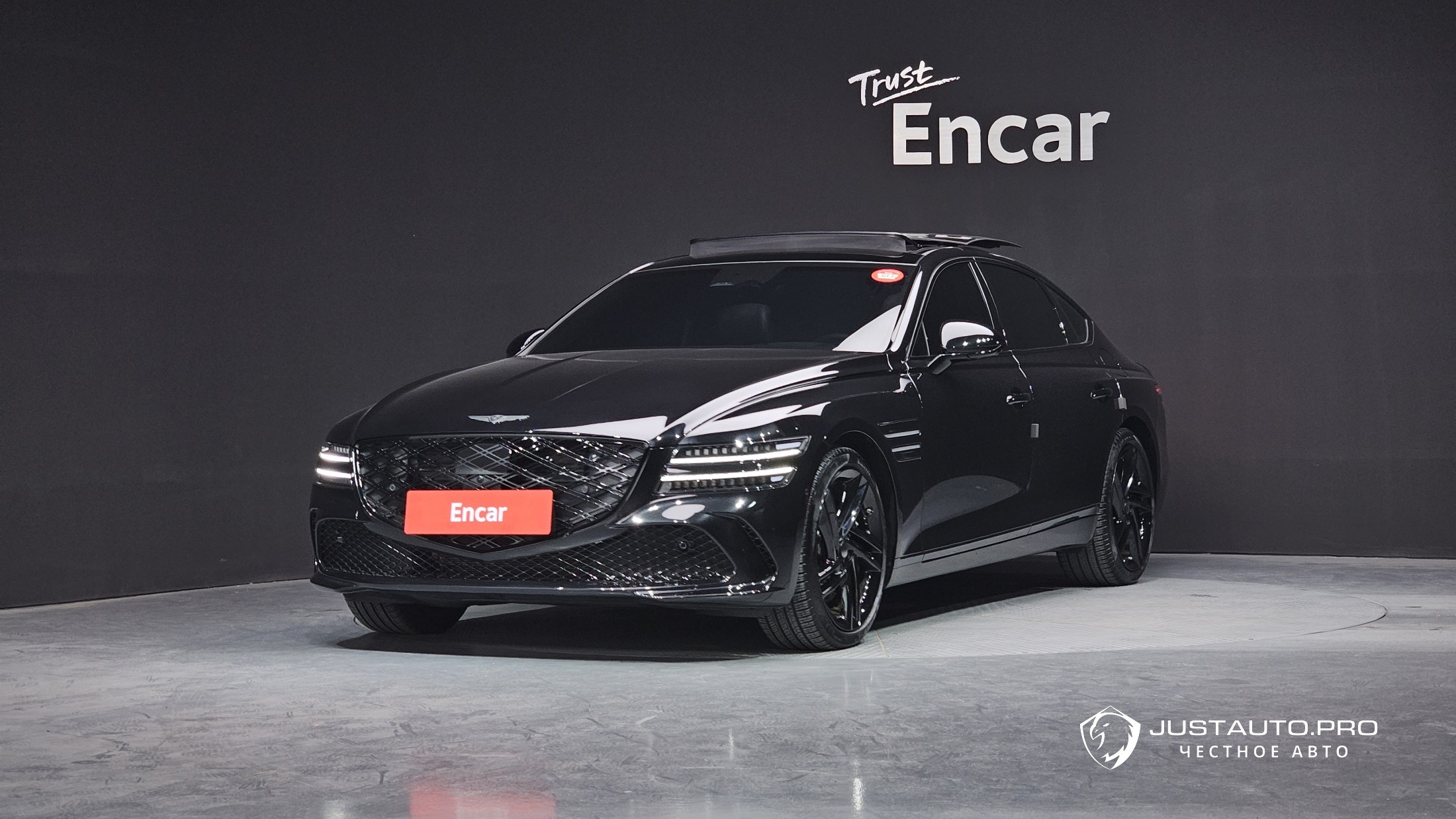 Автомобиль Genesis G80