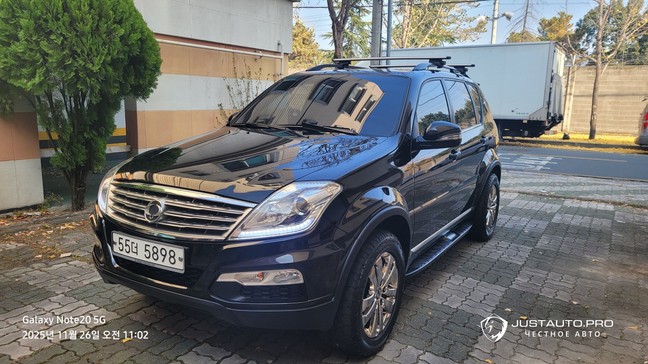Автомобиль KG_Mobility_Ssangyong Rexton
