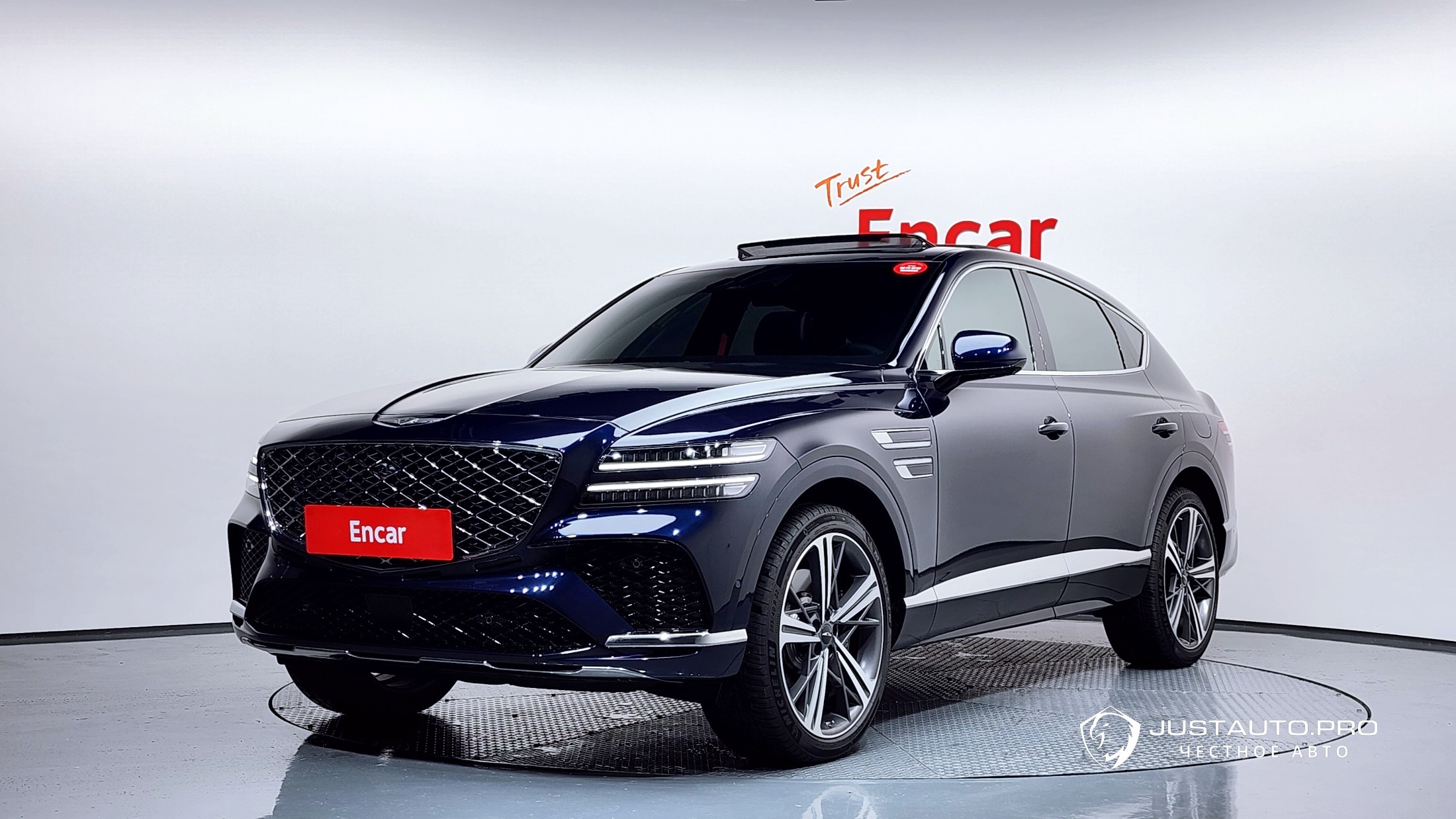 Автомобиль Genesis GV80