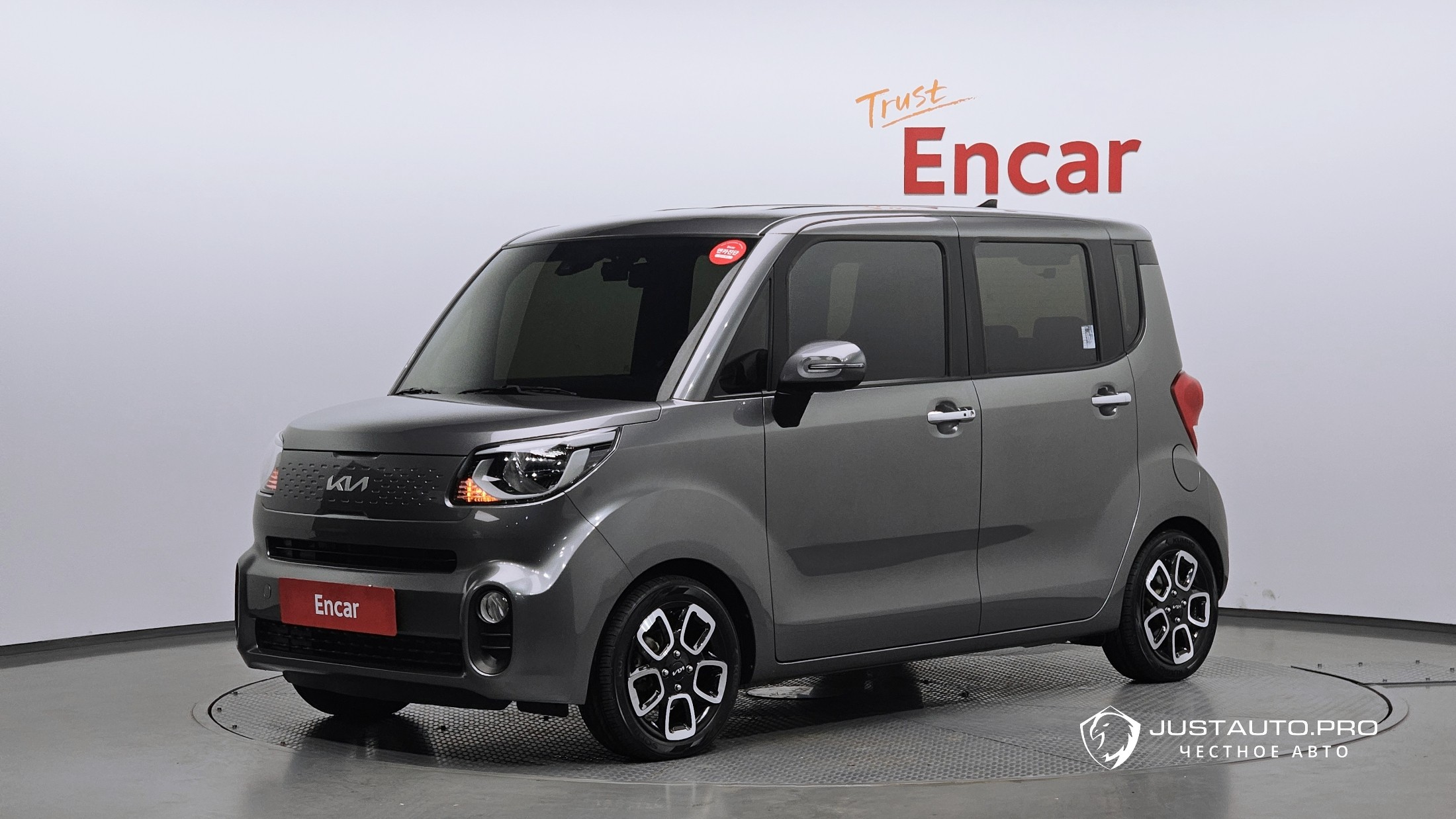 Автомобиль Kia RAY