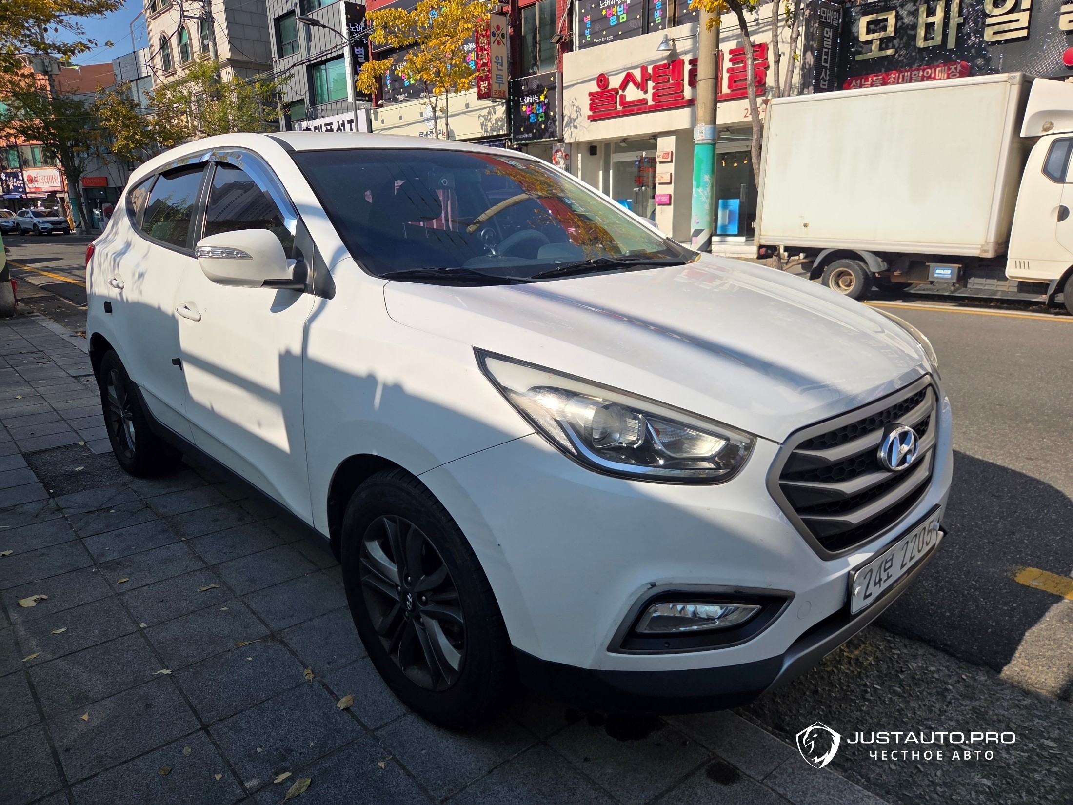 Автомобиль Hyundai Tucson
