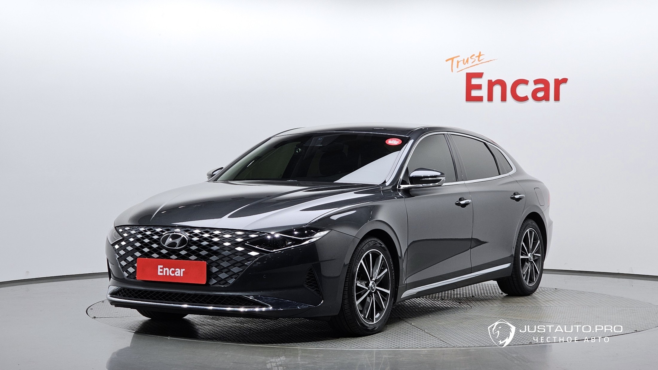 Автомобиль Hyundai Grandeur