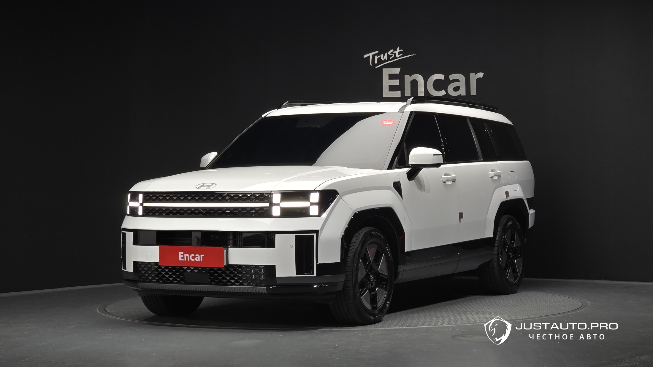 Автомобиль Hyundai Santafe