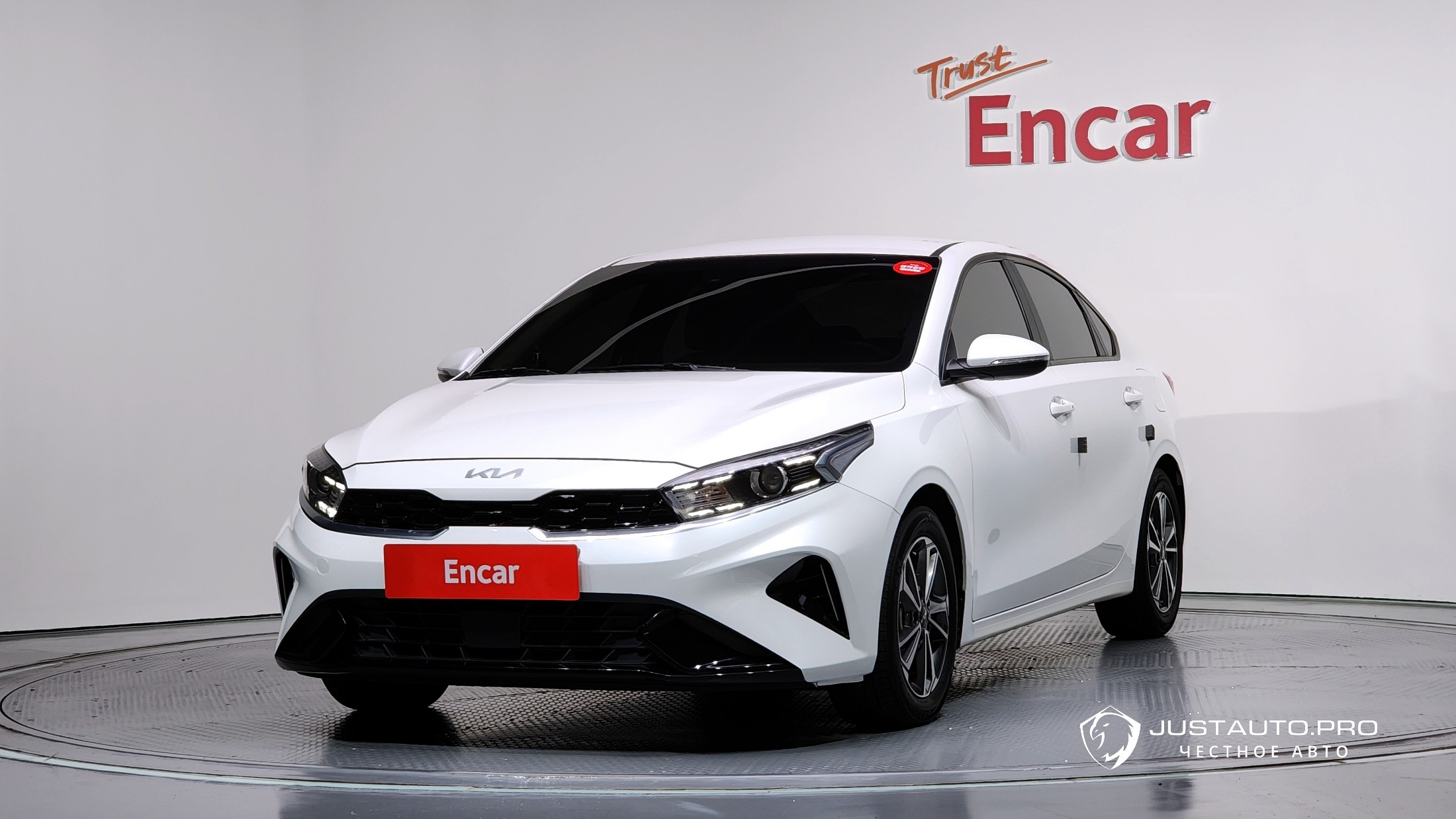 Автомобиль Kia K3