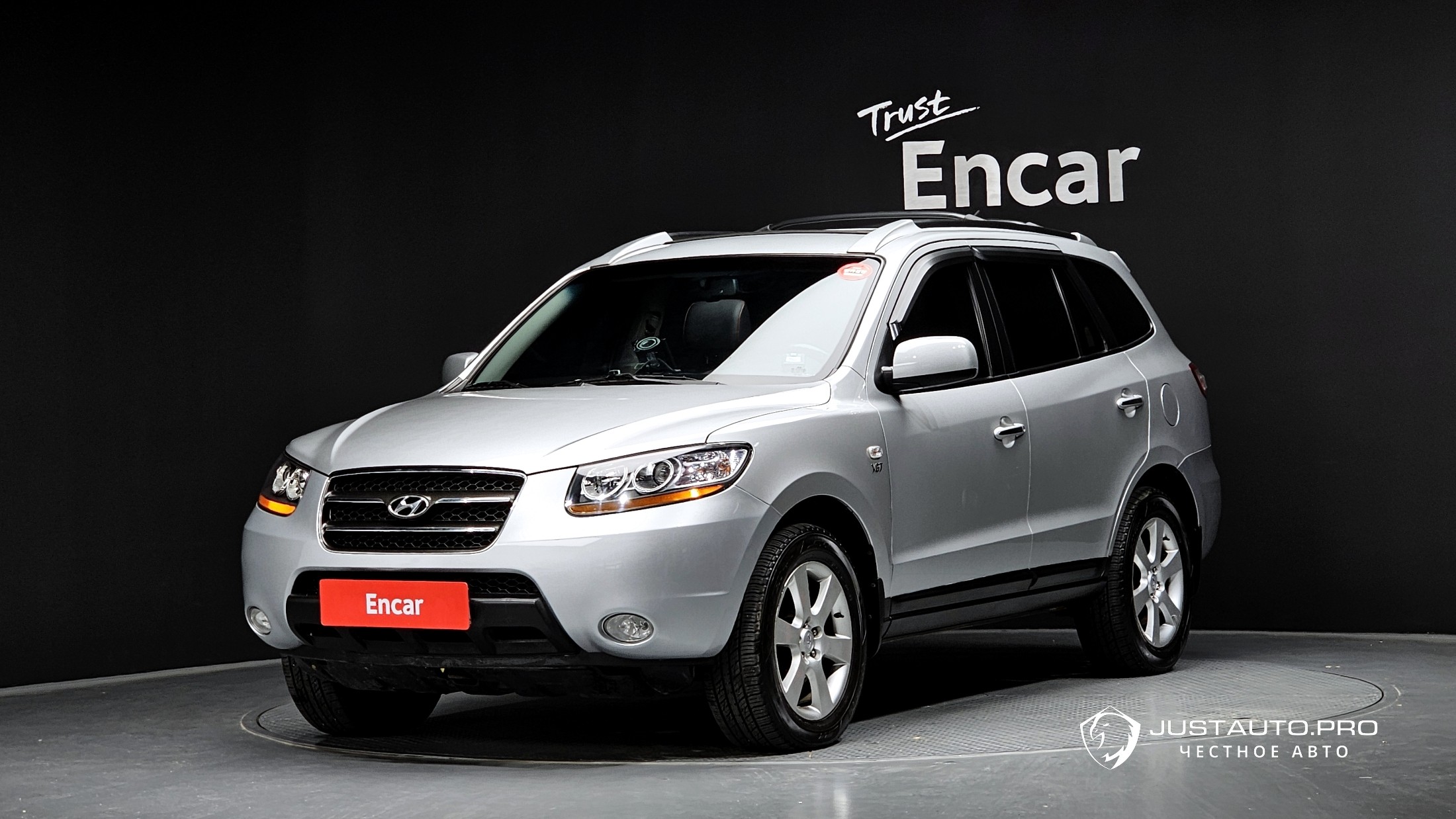 Автомобиль Hyundai Santafe