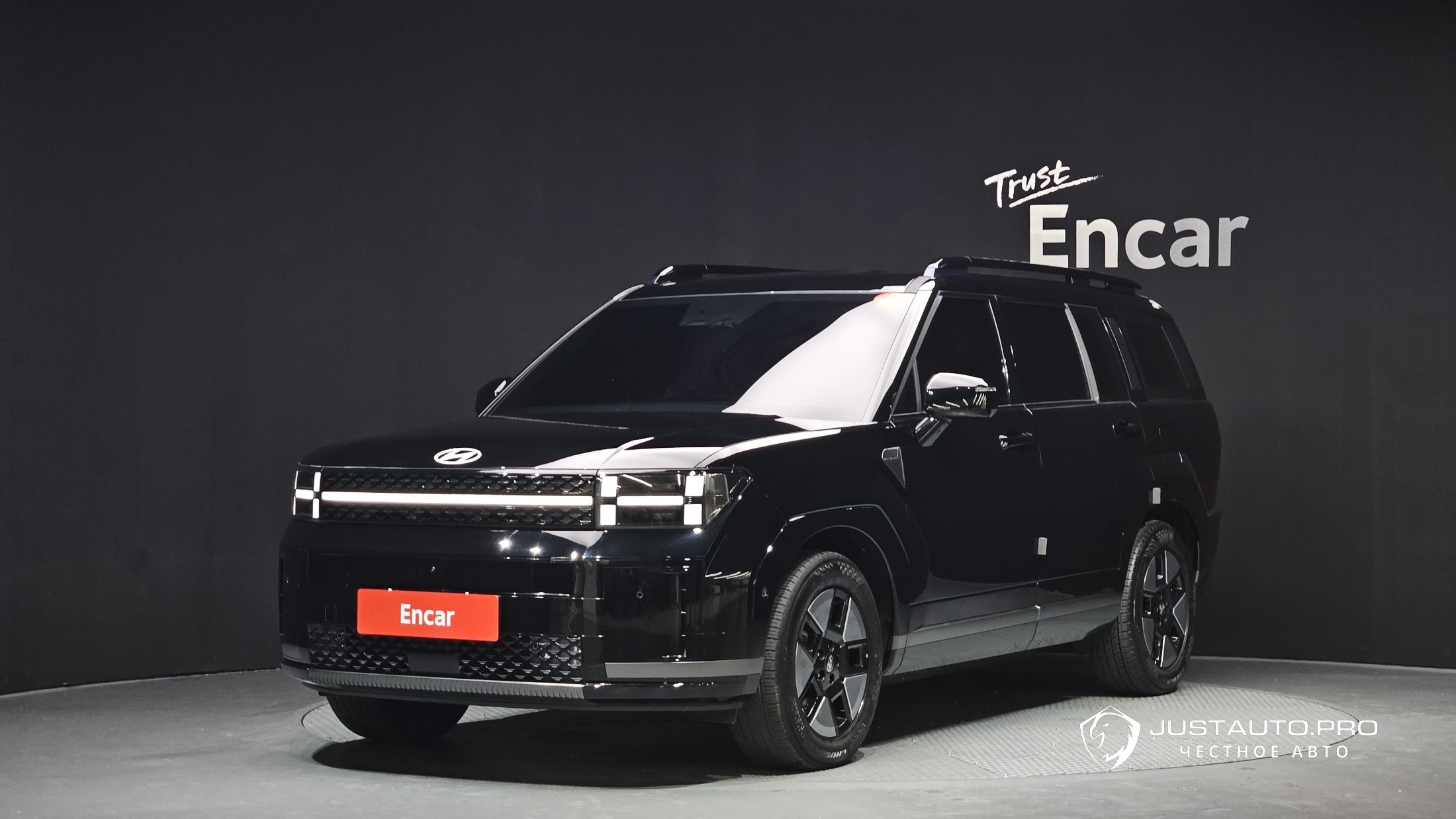 Автомобиль Hyundai Santafe