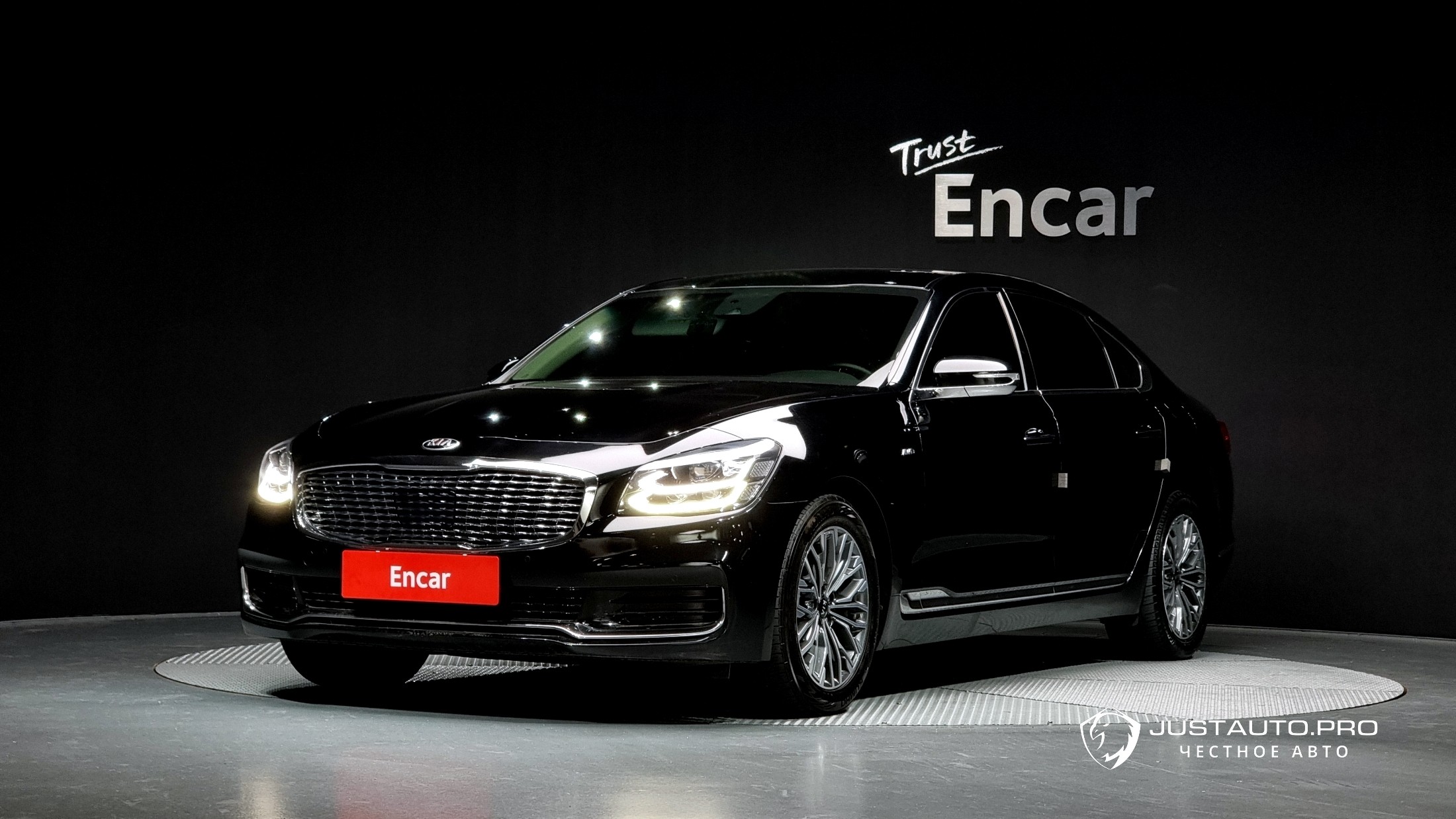 Автомобиль Kia K9