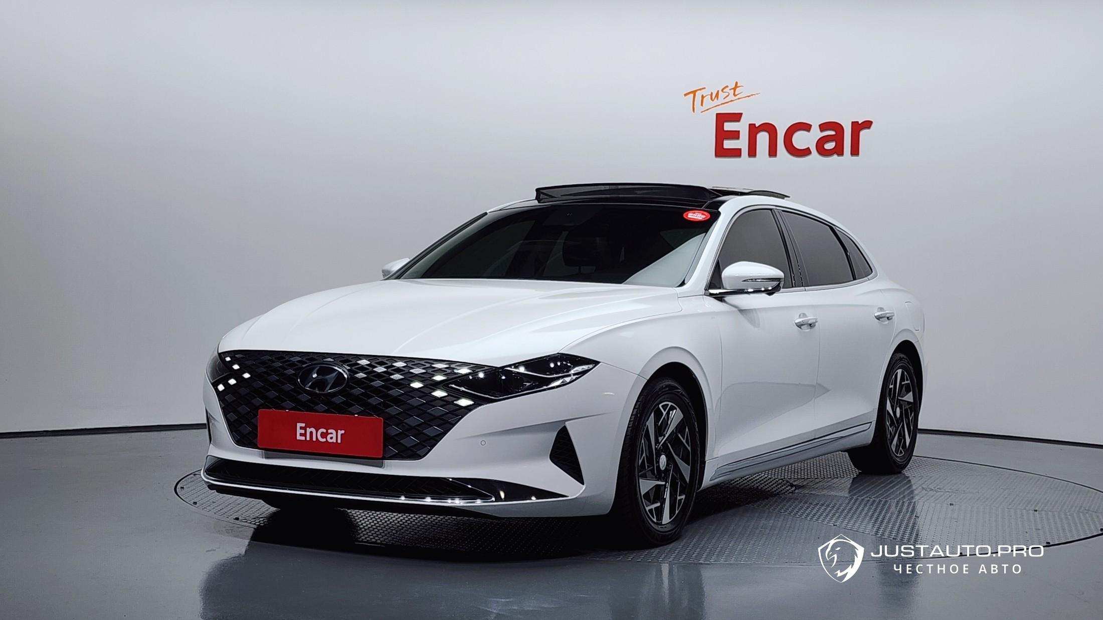 Автомобиль Hyundai Grandeur