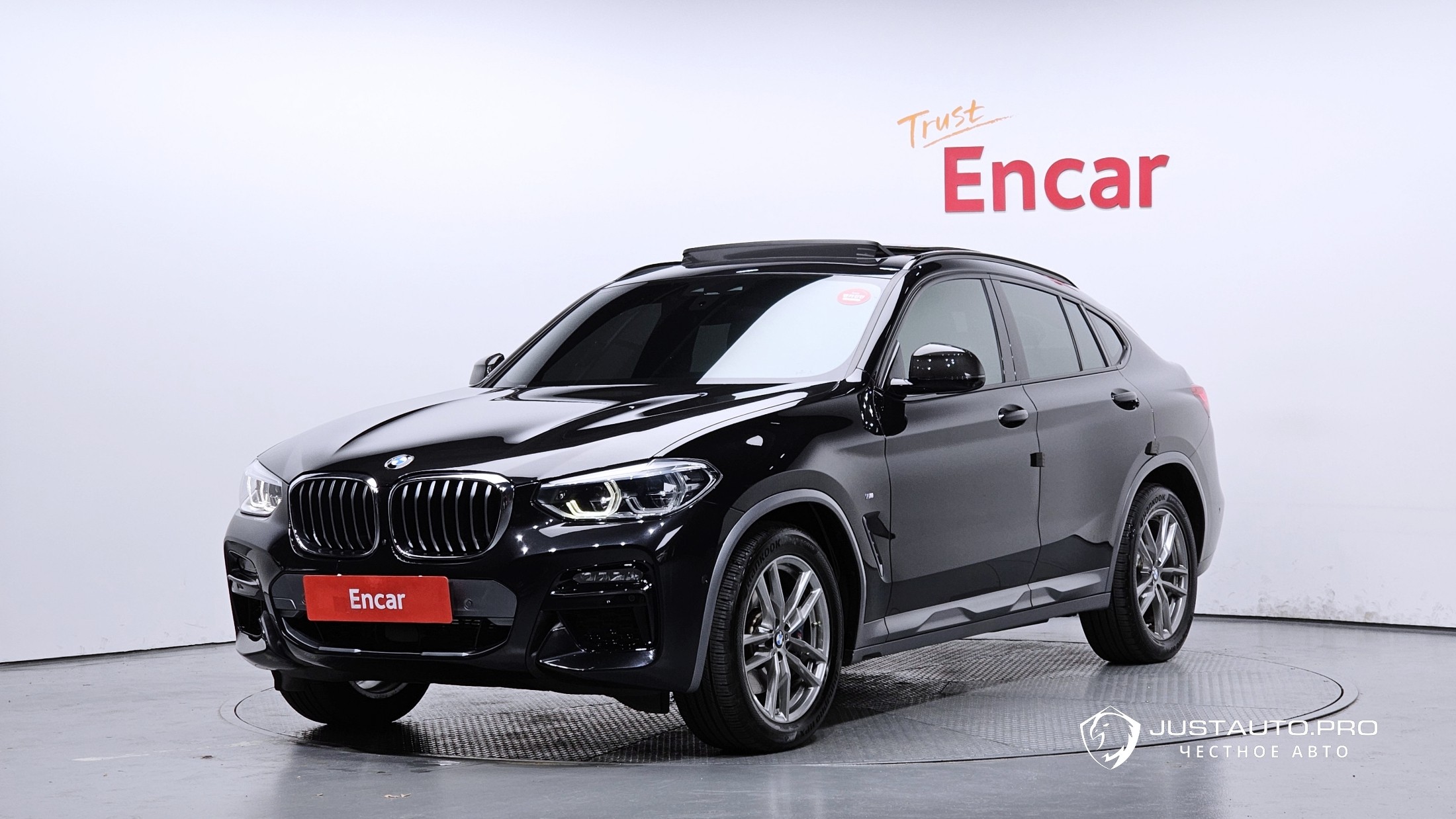 Автомобиль BMW X4