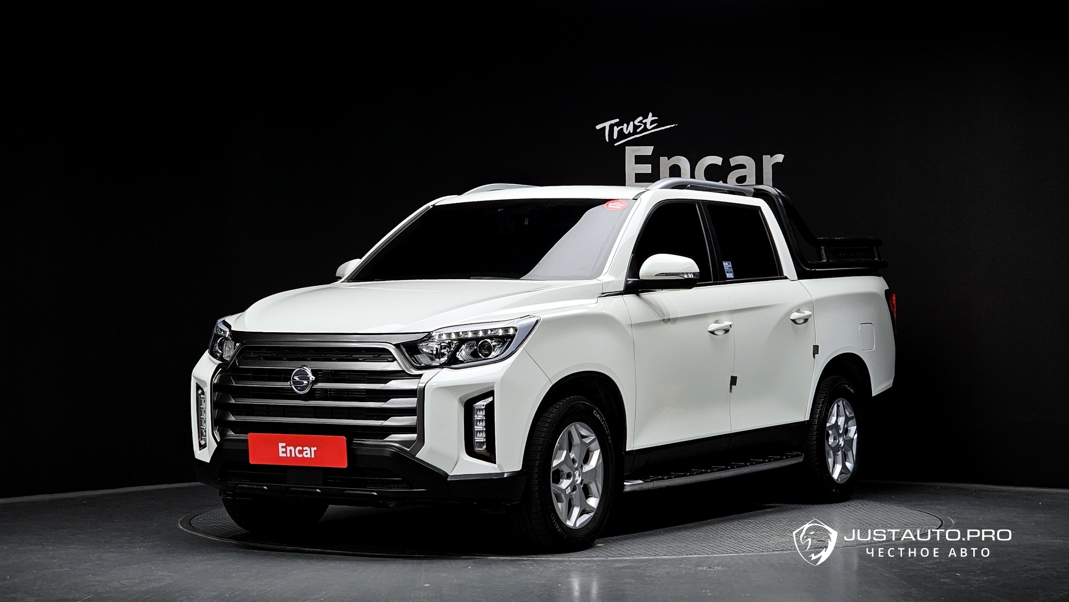 Автомобиль KG_Mobility_Ssangyong Rexton