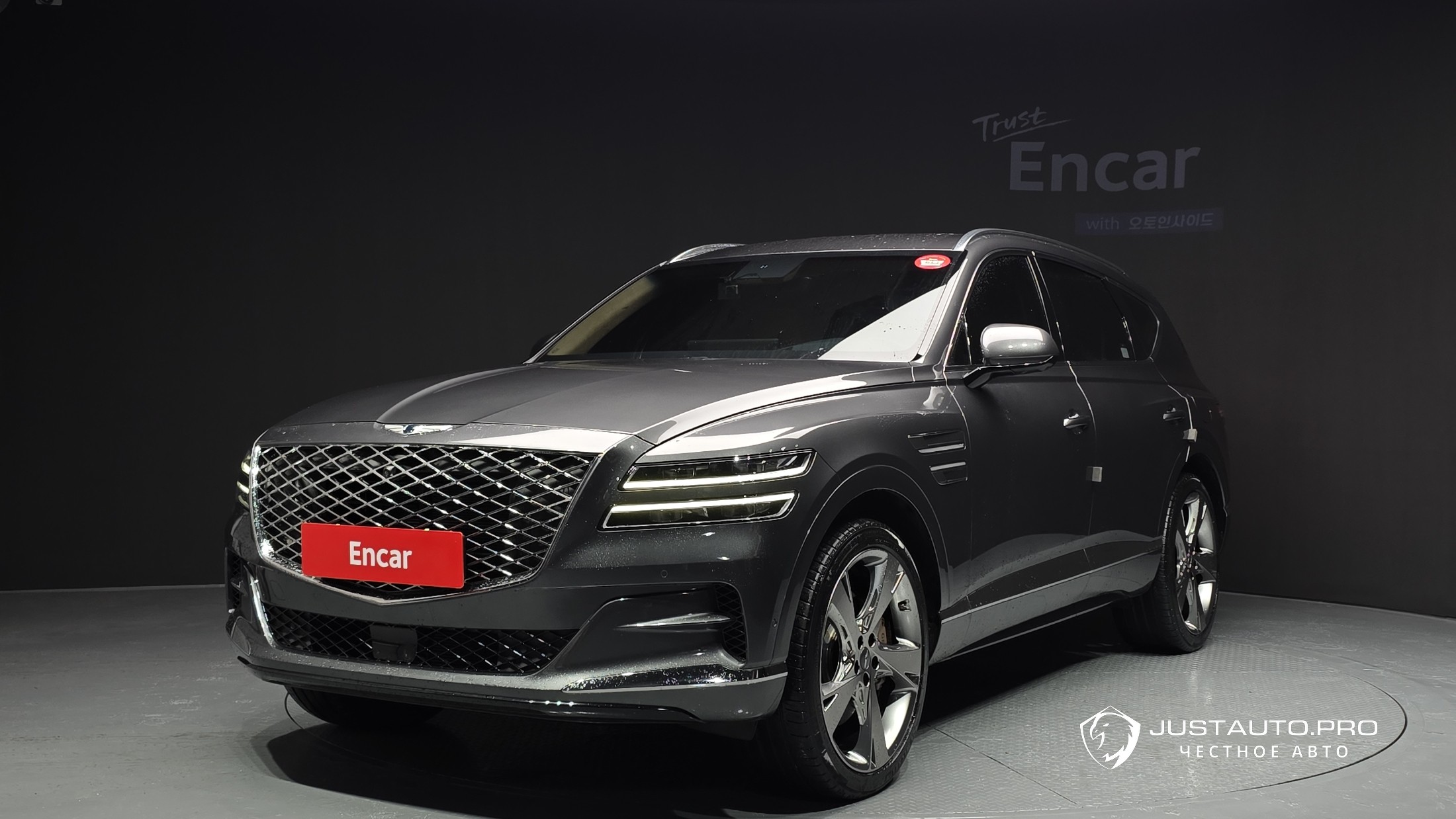 Автомобиль Genesis GV80