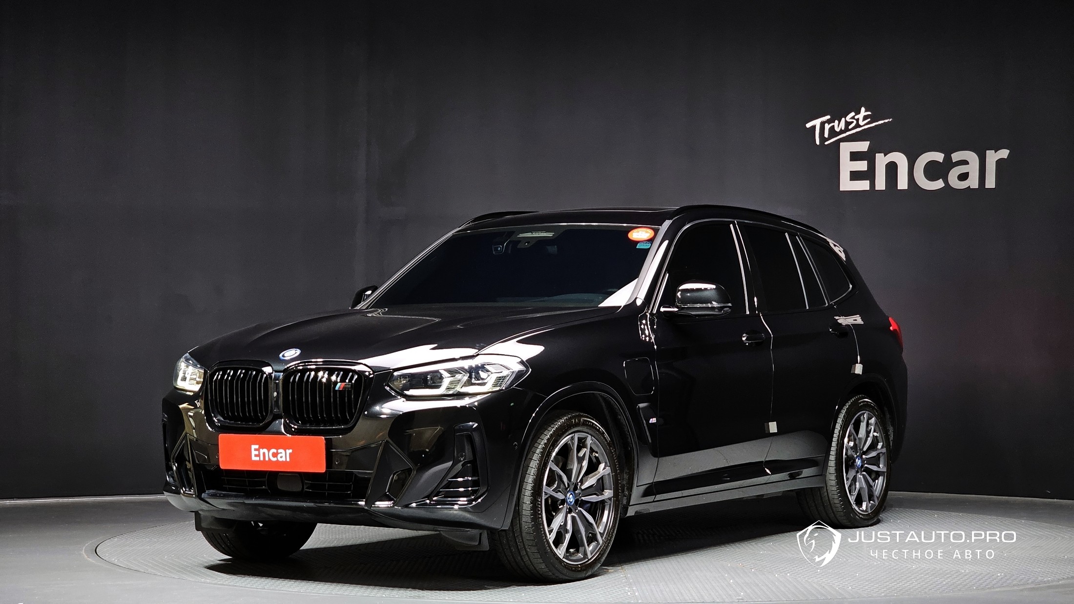 Автомобиль BMW X3