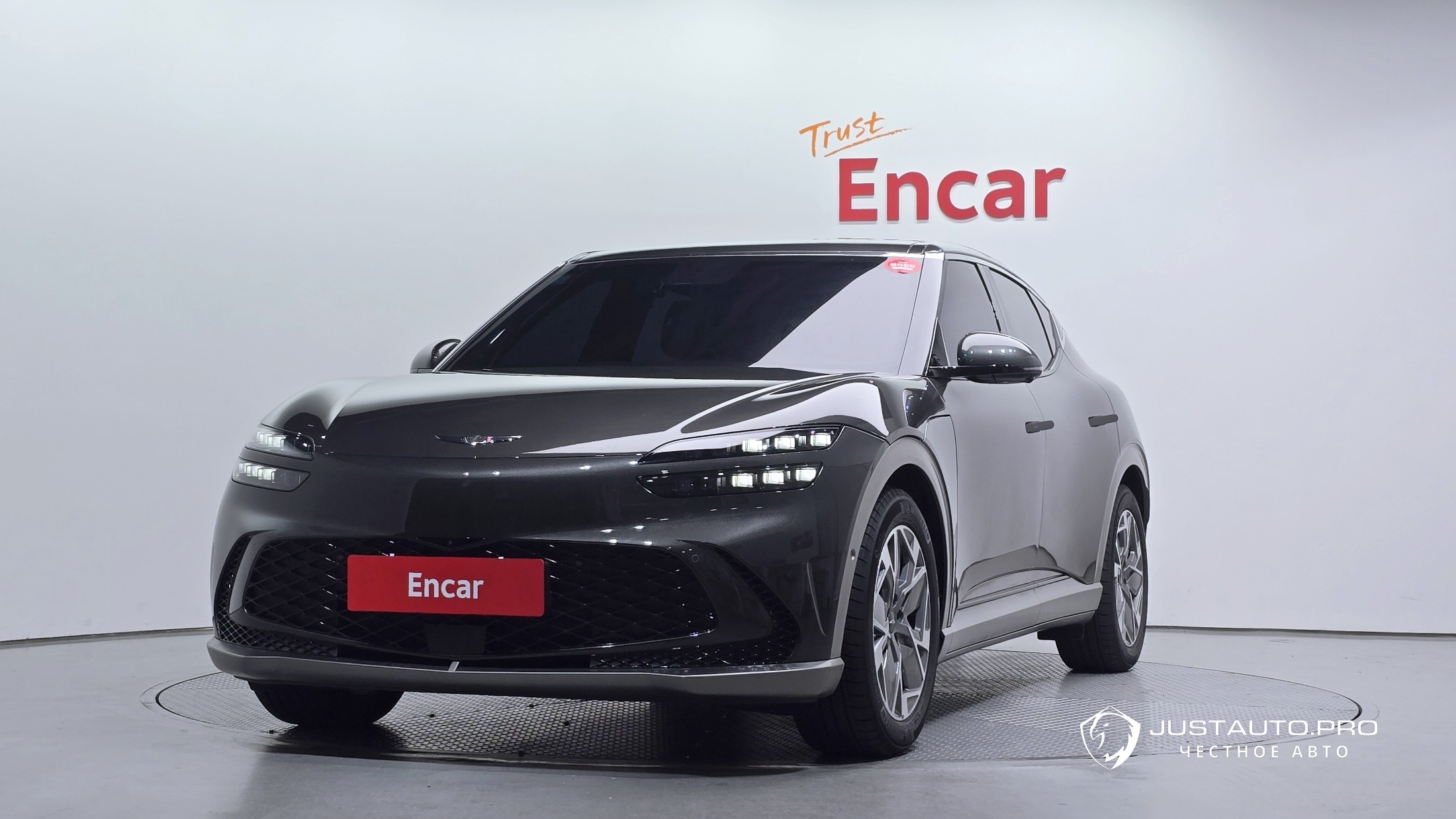 Автомобиль Genesis GV60