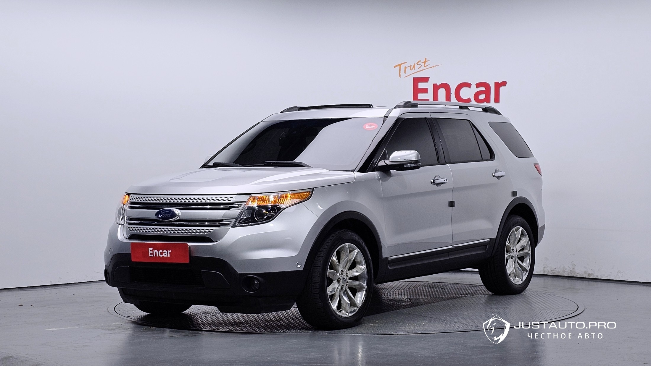 Автомобиль Ford Explorer