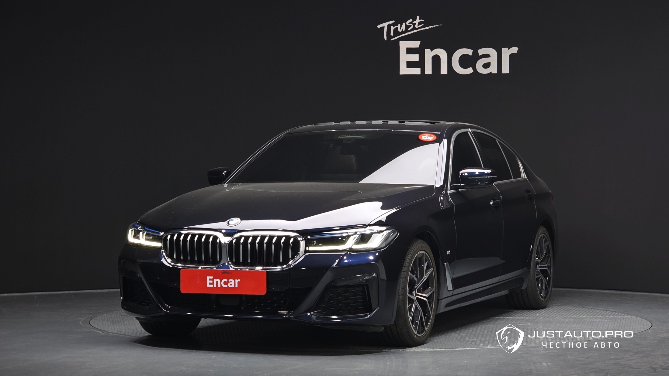 Автомобиль BMW 5-Series