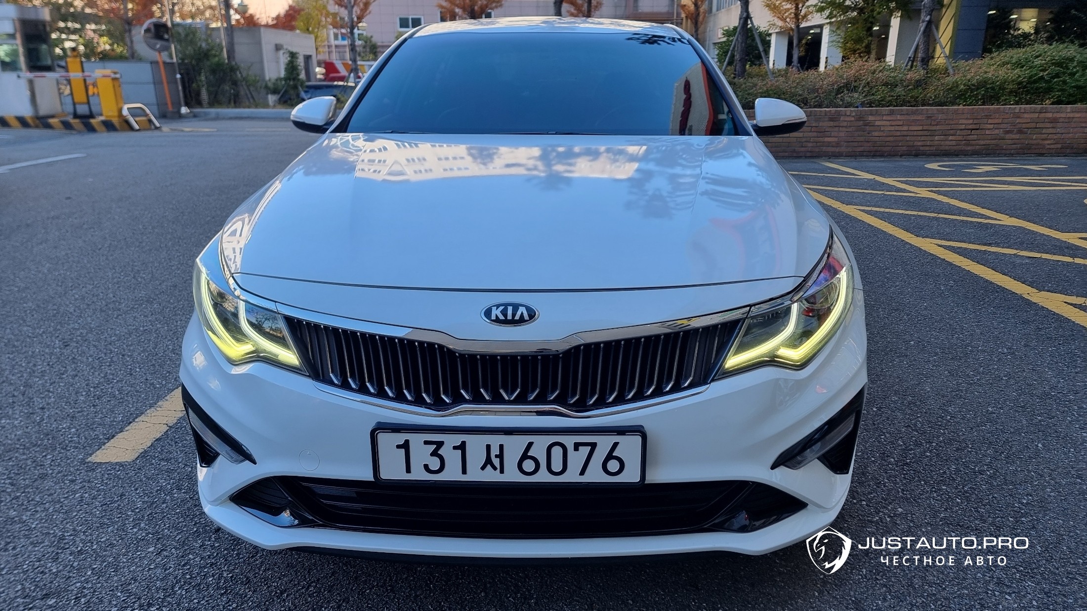 Автомобиль Kia K5