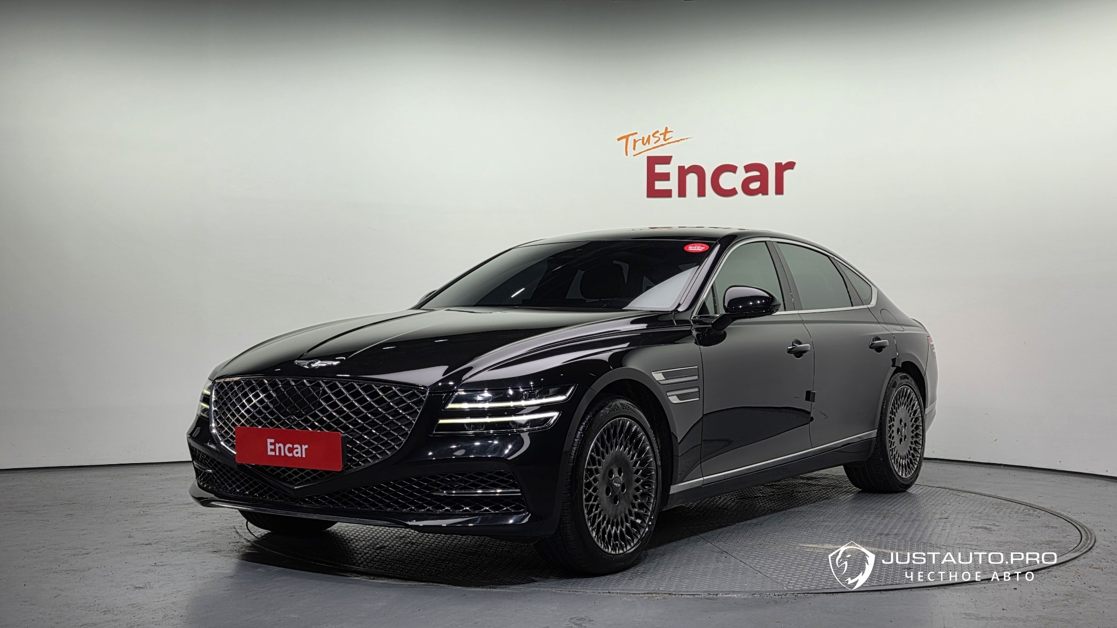 Автомобиль Genesis G80