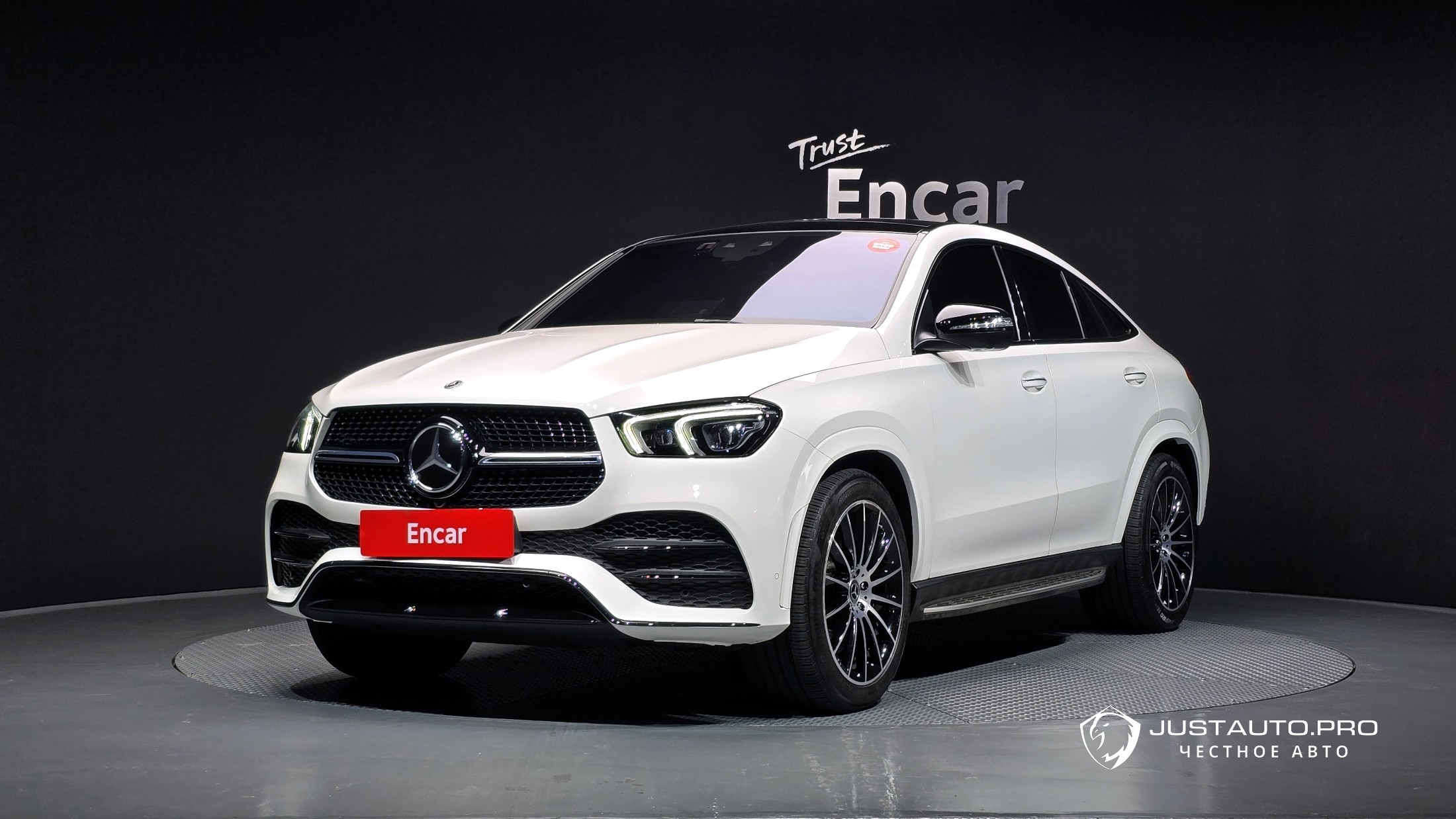 Автомобиль Mercedes-Benz GLE-Class