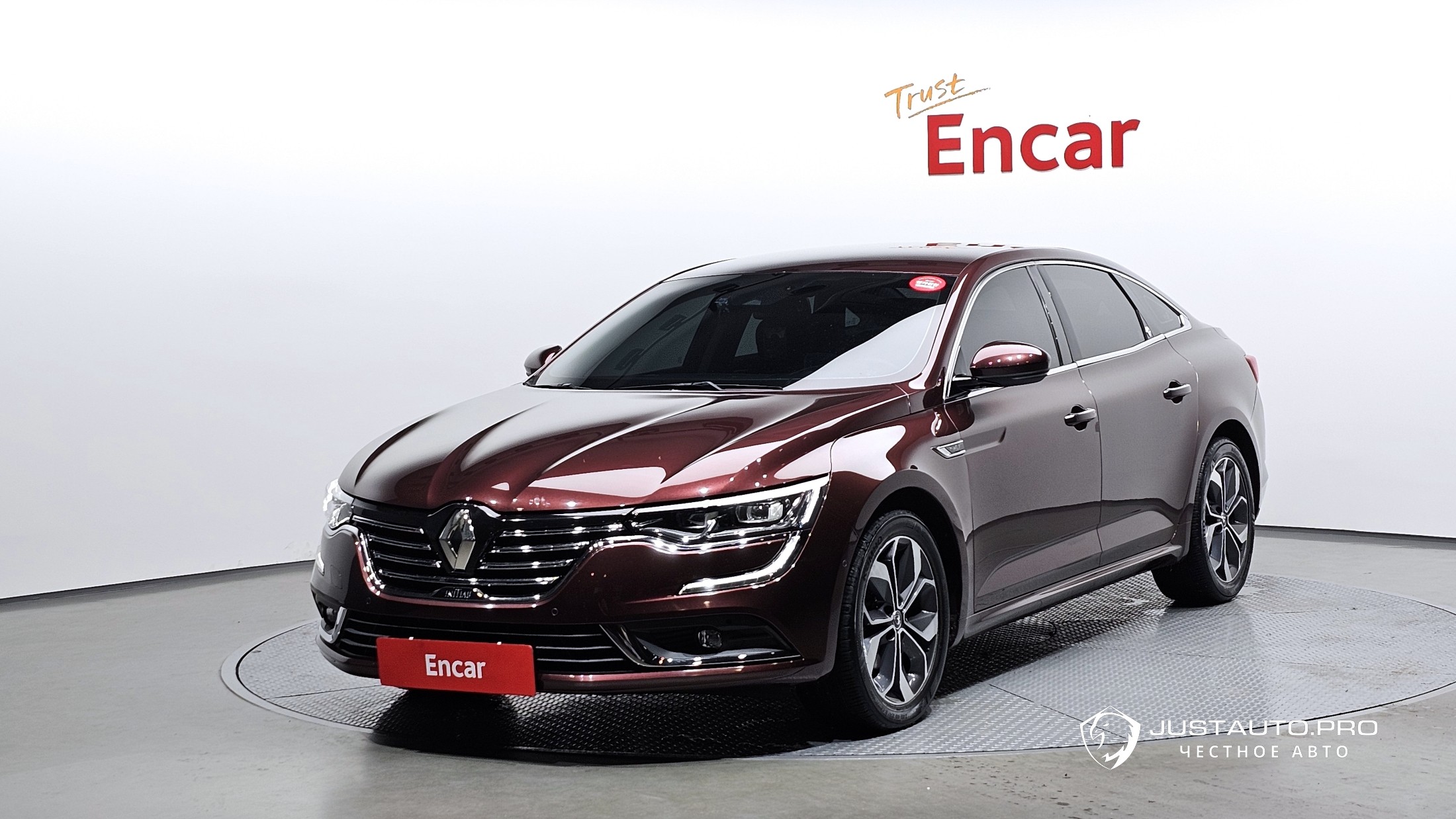 Автомобиль Renault-KoreaSamsung SM6