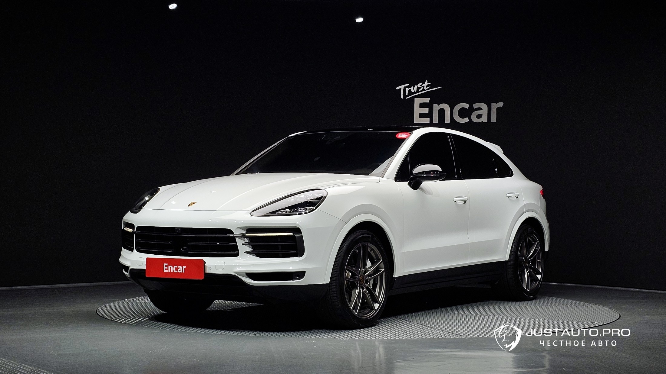 Автомобиль Porsche Cayenne