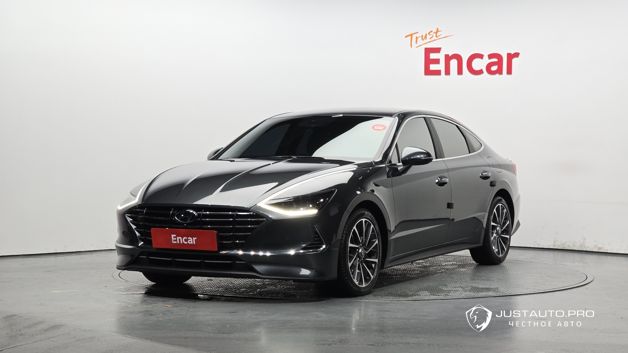 Автомобиль Hyundai Sonata