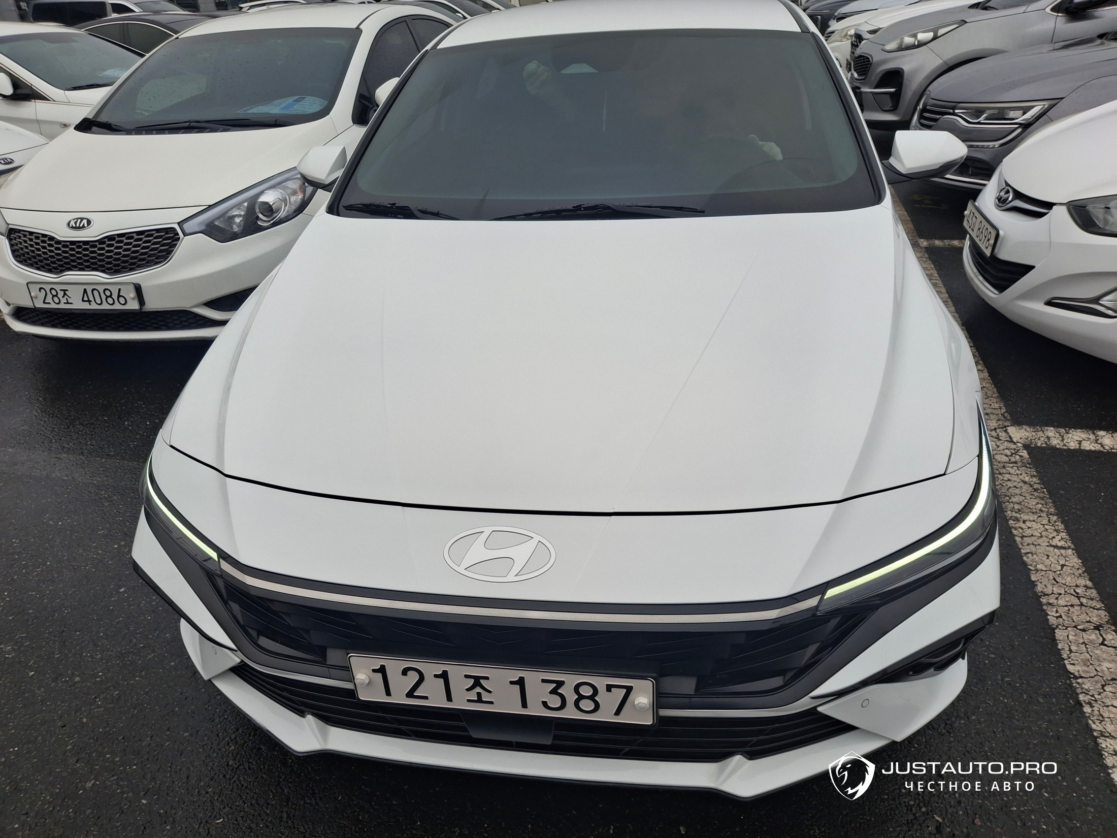 Автомобиль Hyundai AVANTE