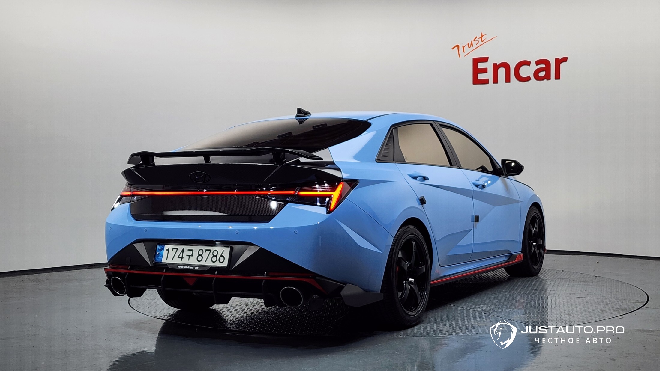 Автомобиль Hyundai AVANTE