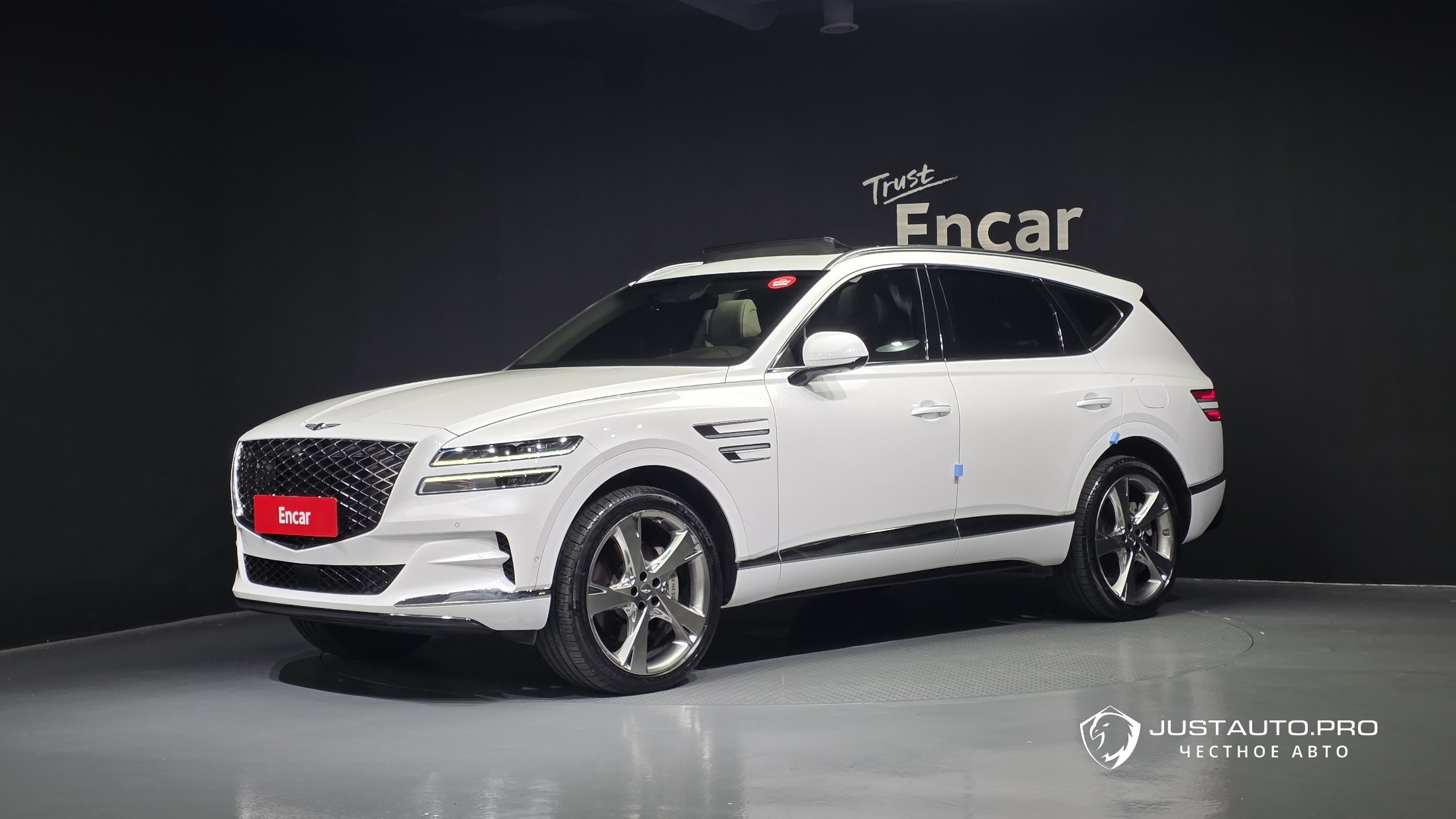 Автомобиль Genesis GV80