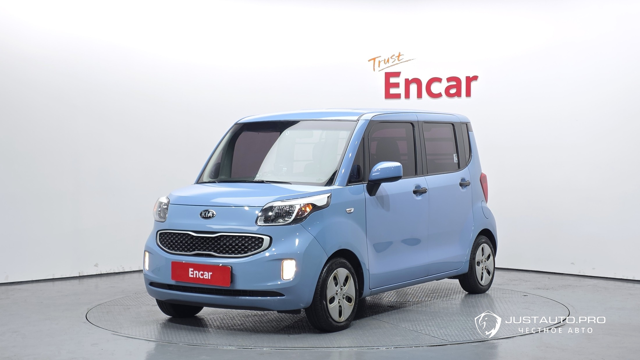 Автомобиль Kia RAY