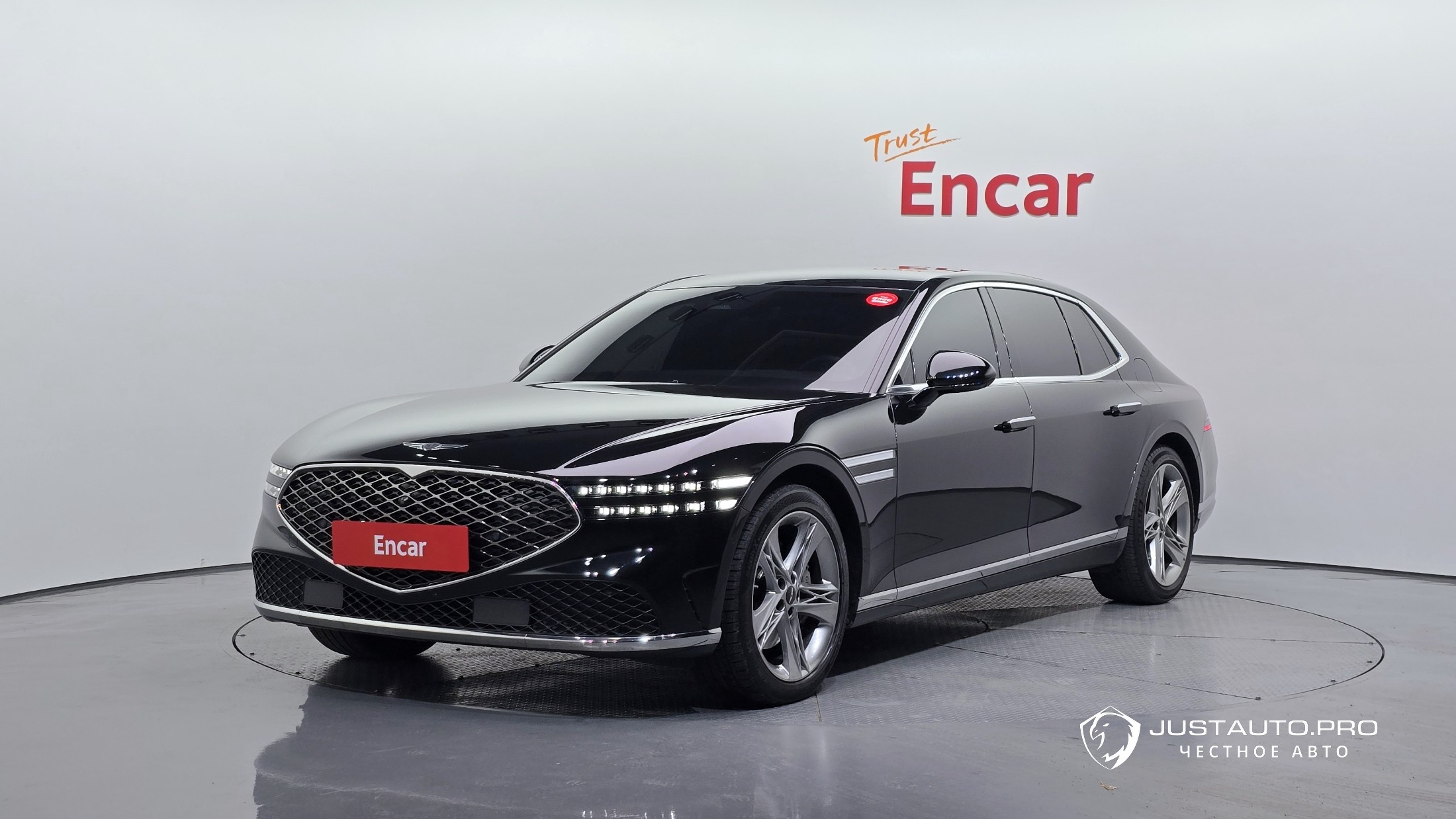 Автомобиль Genesis G90