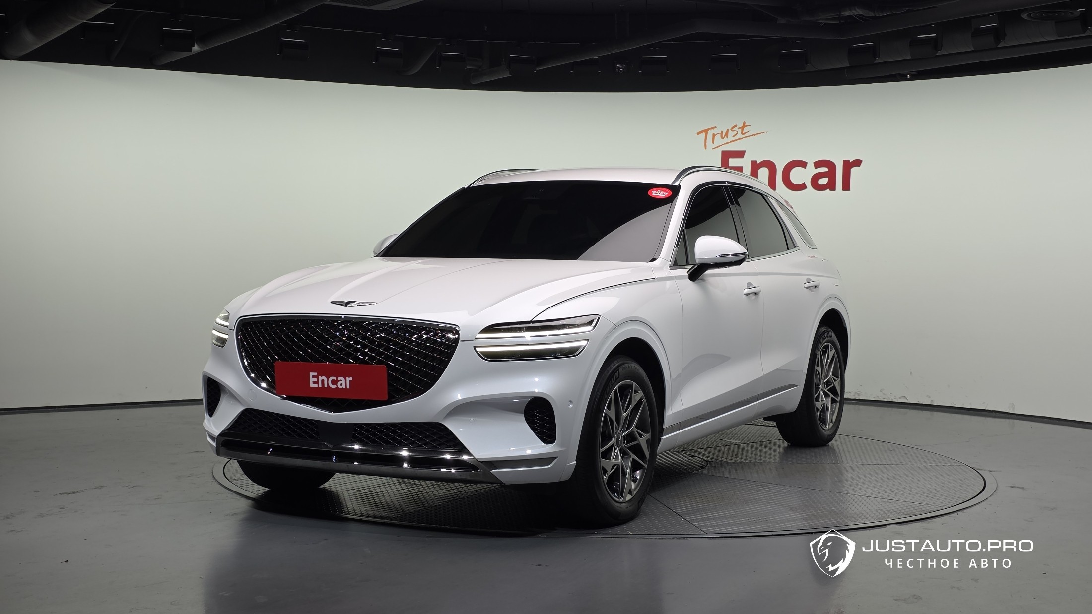 Автомобиль Genesis GV70