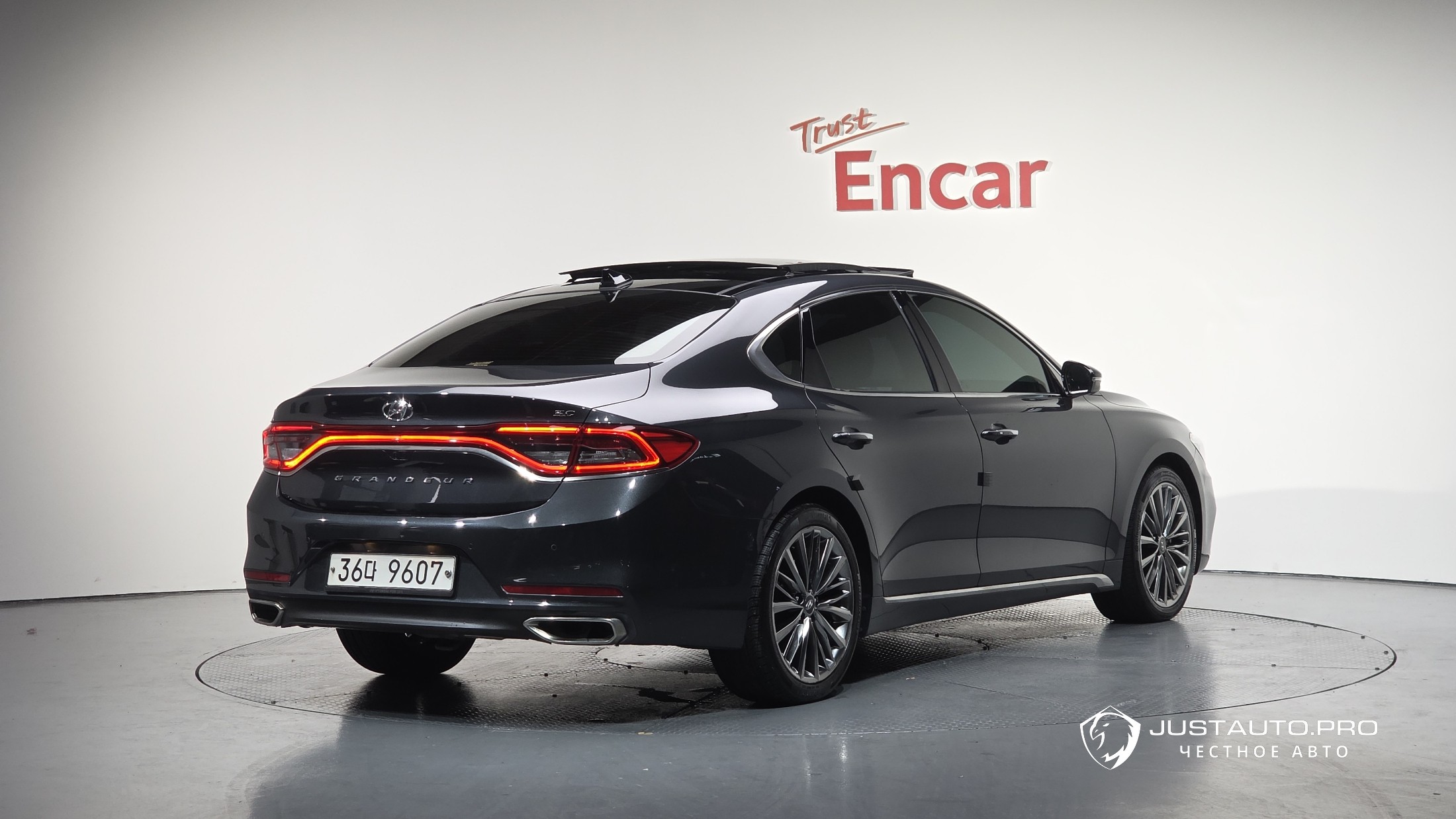 Автомобиль Hyundai Grandeur