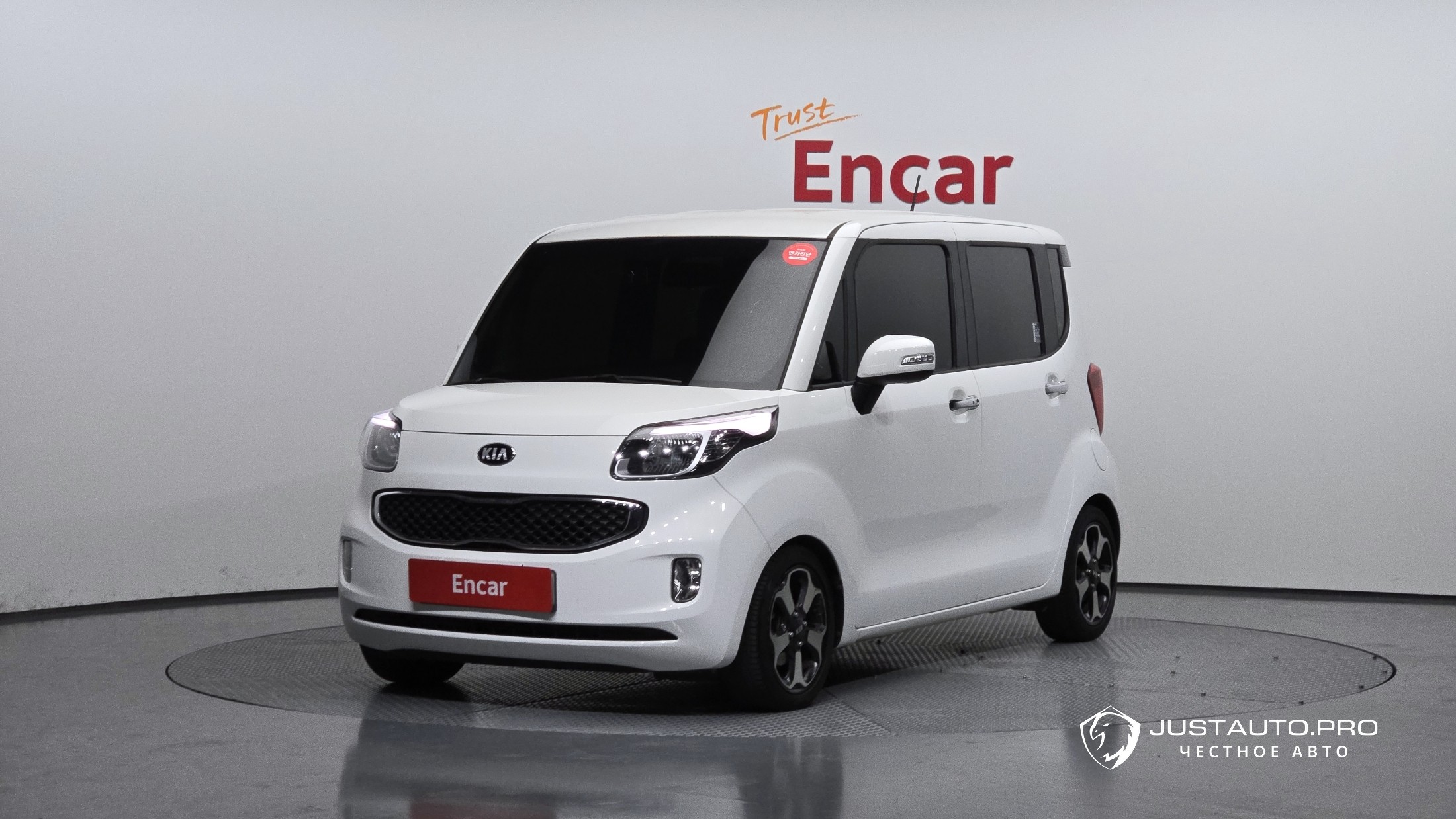 Автомобиль Kia RAY