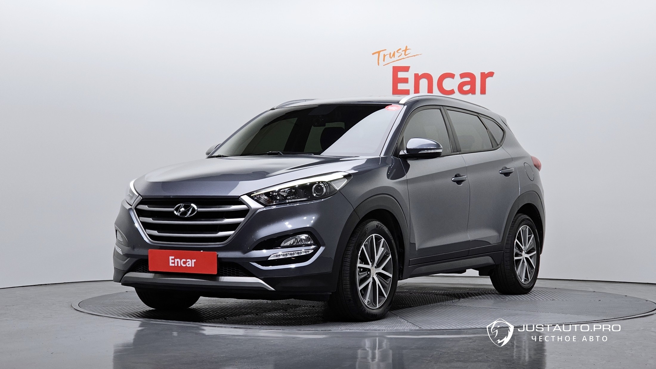 Автомобиль Hyundai Tucson