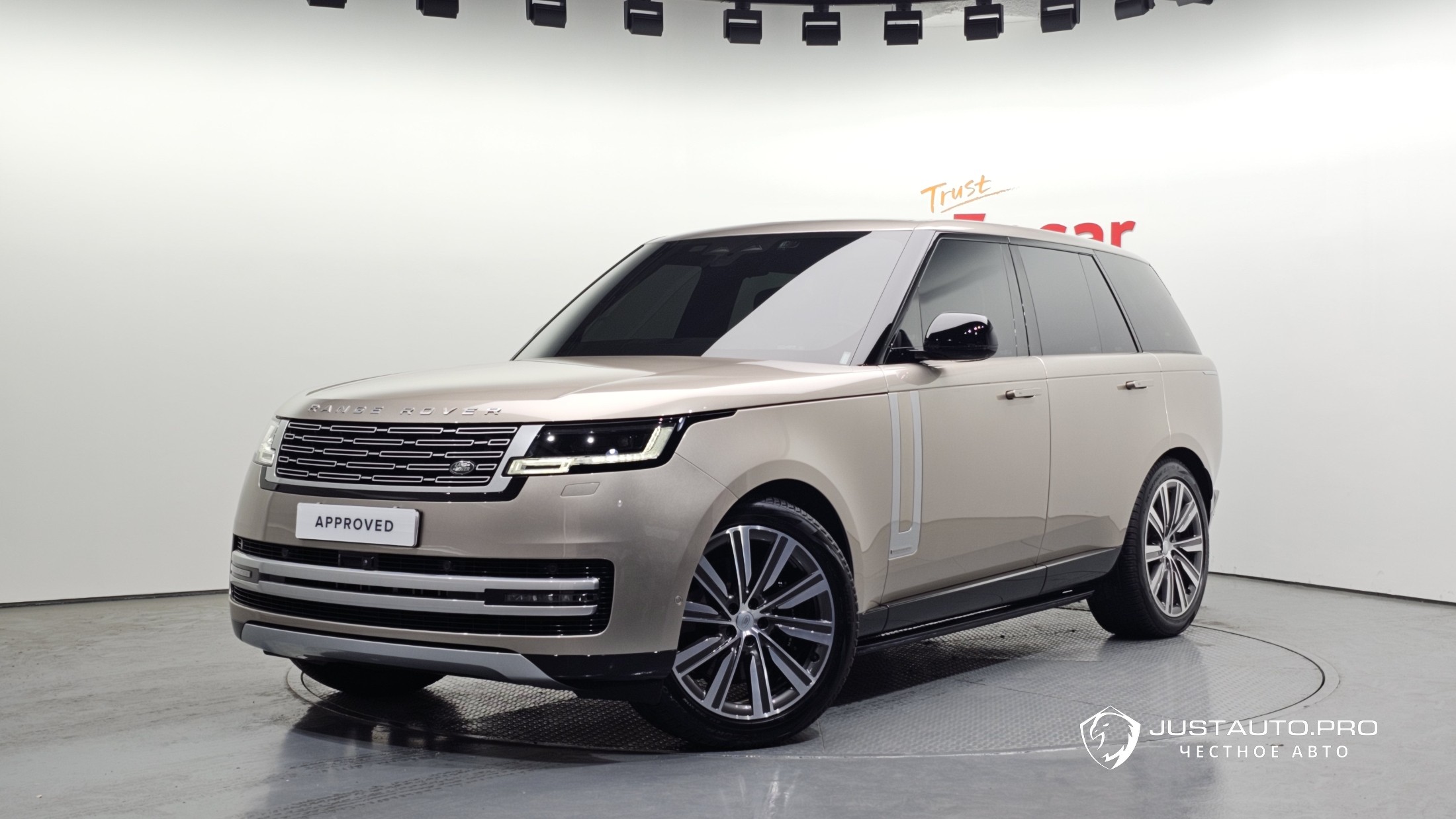 Автомобиль Land Rover Range Rover