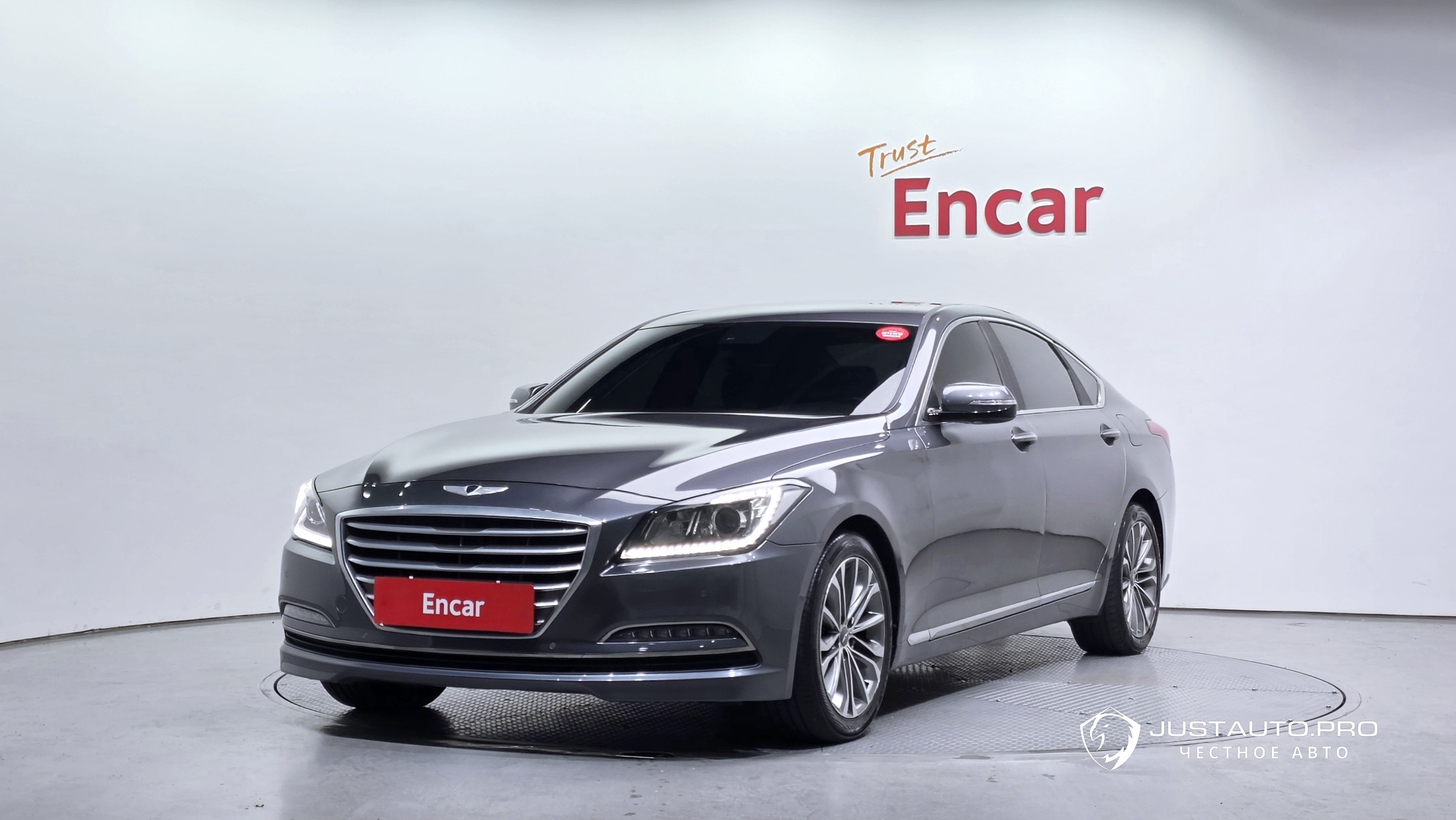 Автомобиль Hyundai Genesis