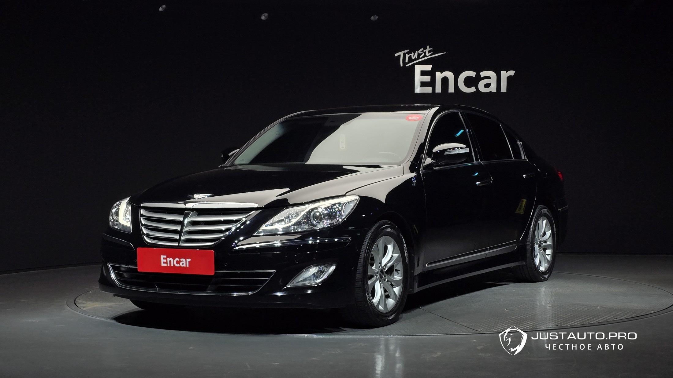 Автомобиль Hyundai Genesis