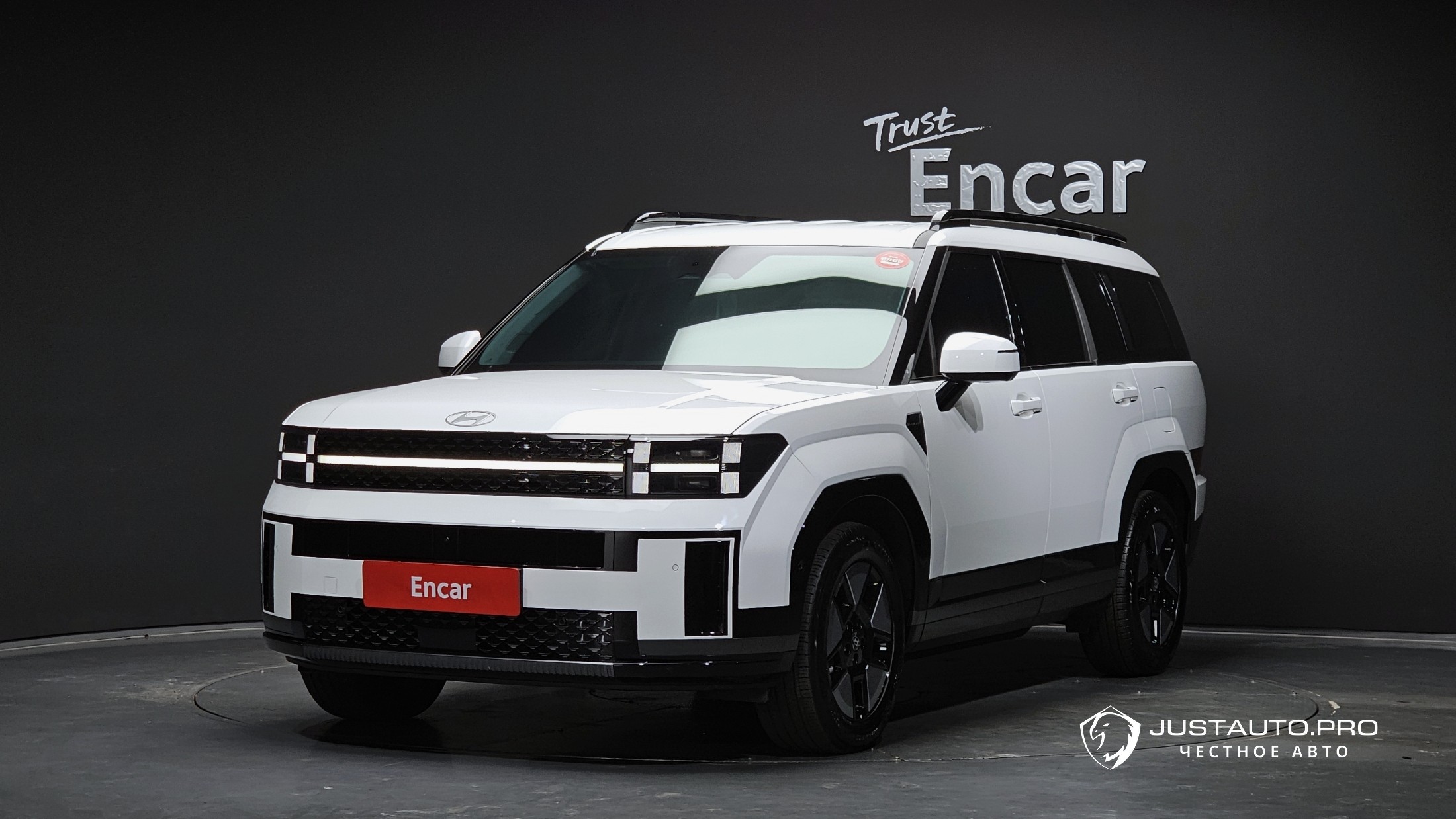 Автомобиль Hyundai Santafe