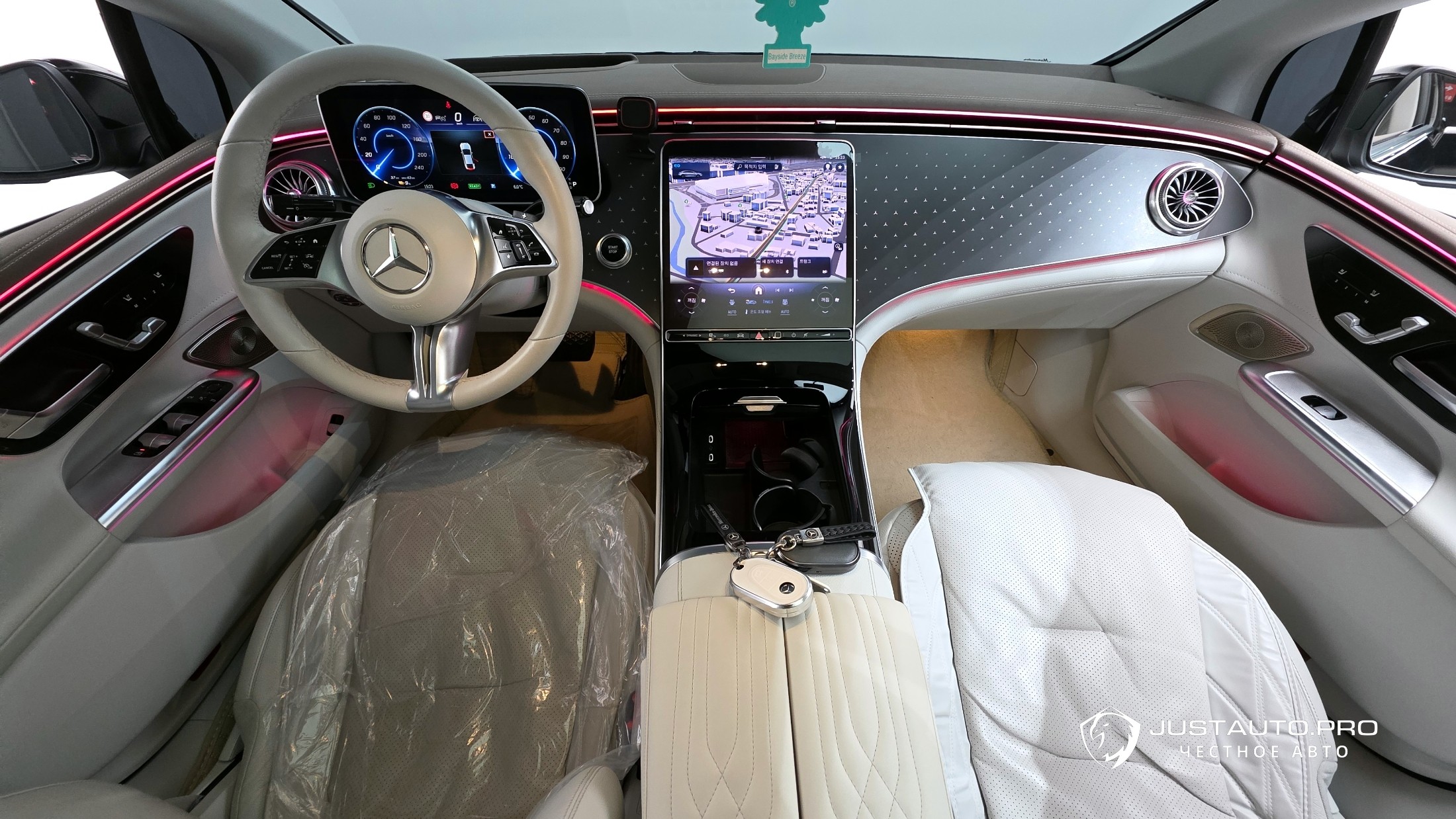 Автомобиль Mercedes-Benz EQE