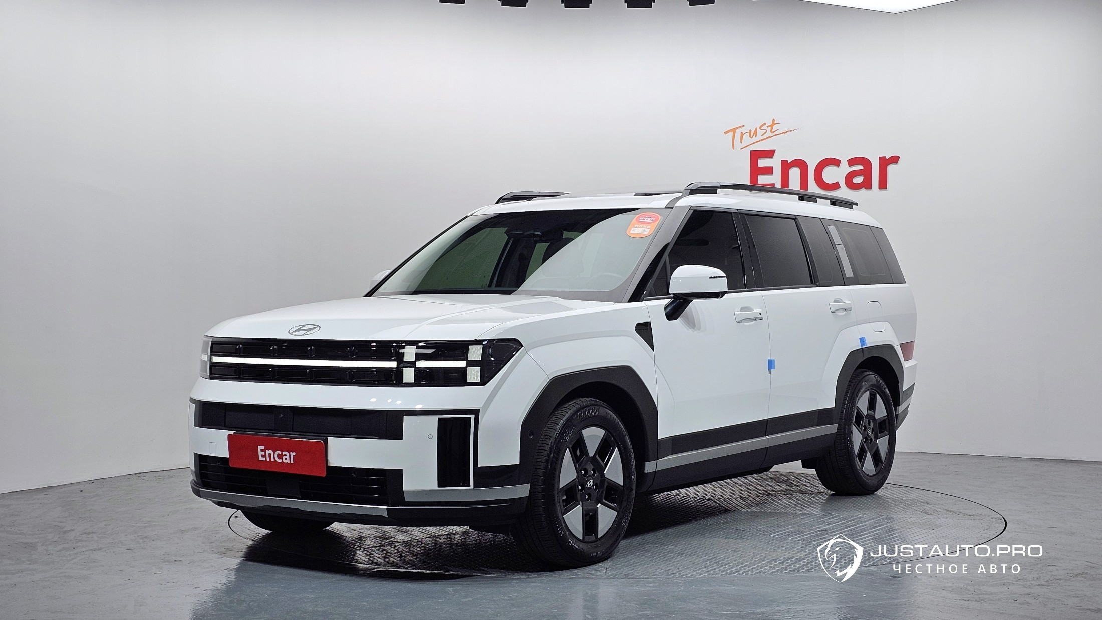 Автомобиль Hyundai Santafe