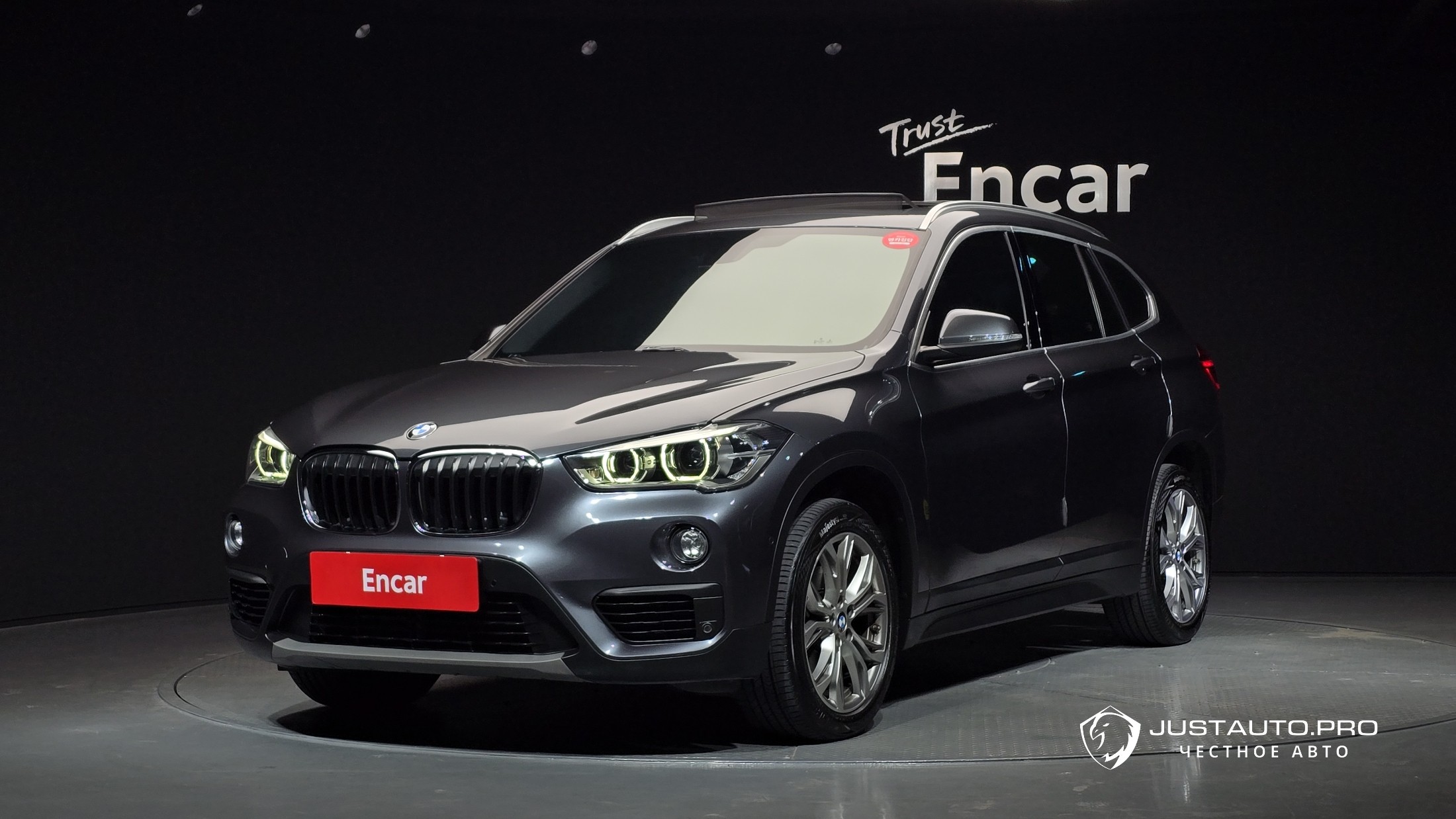 Автомобиль BMW X1