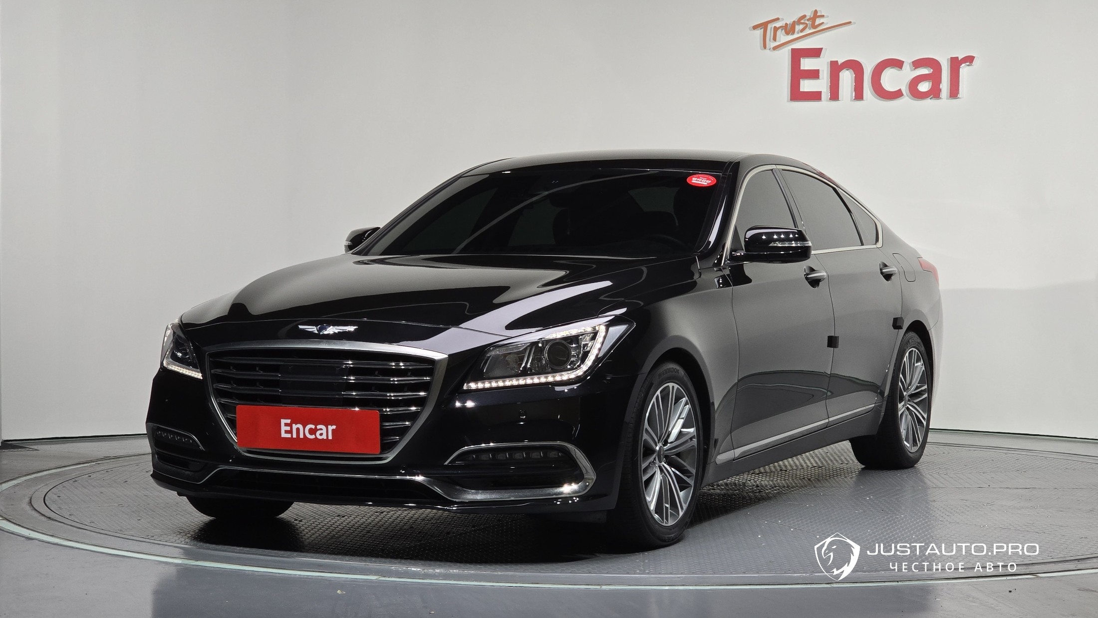 Автомобиль Genesis G80